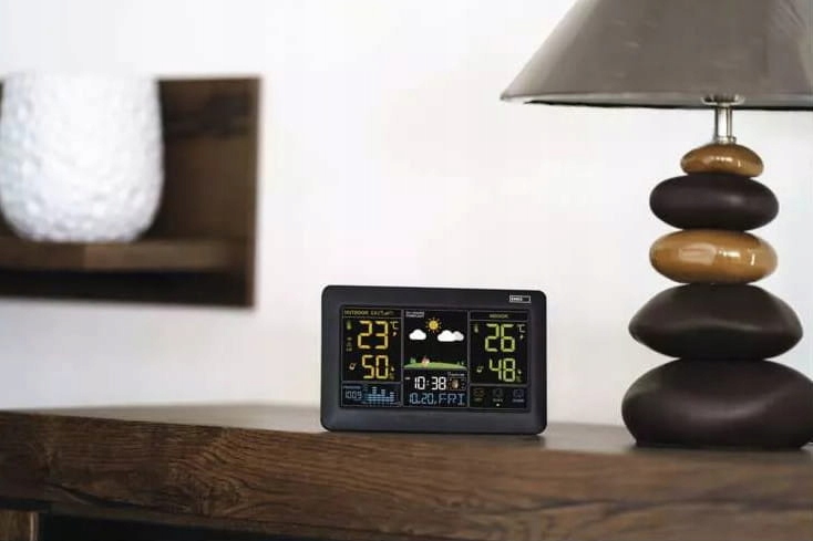 Stacja pogody czarna z prognozą i barometrem E0387 Zasięg czujnika 0 m