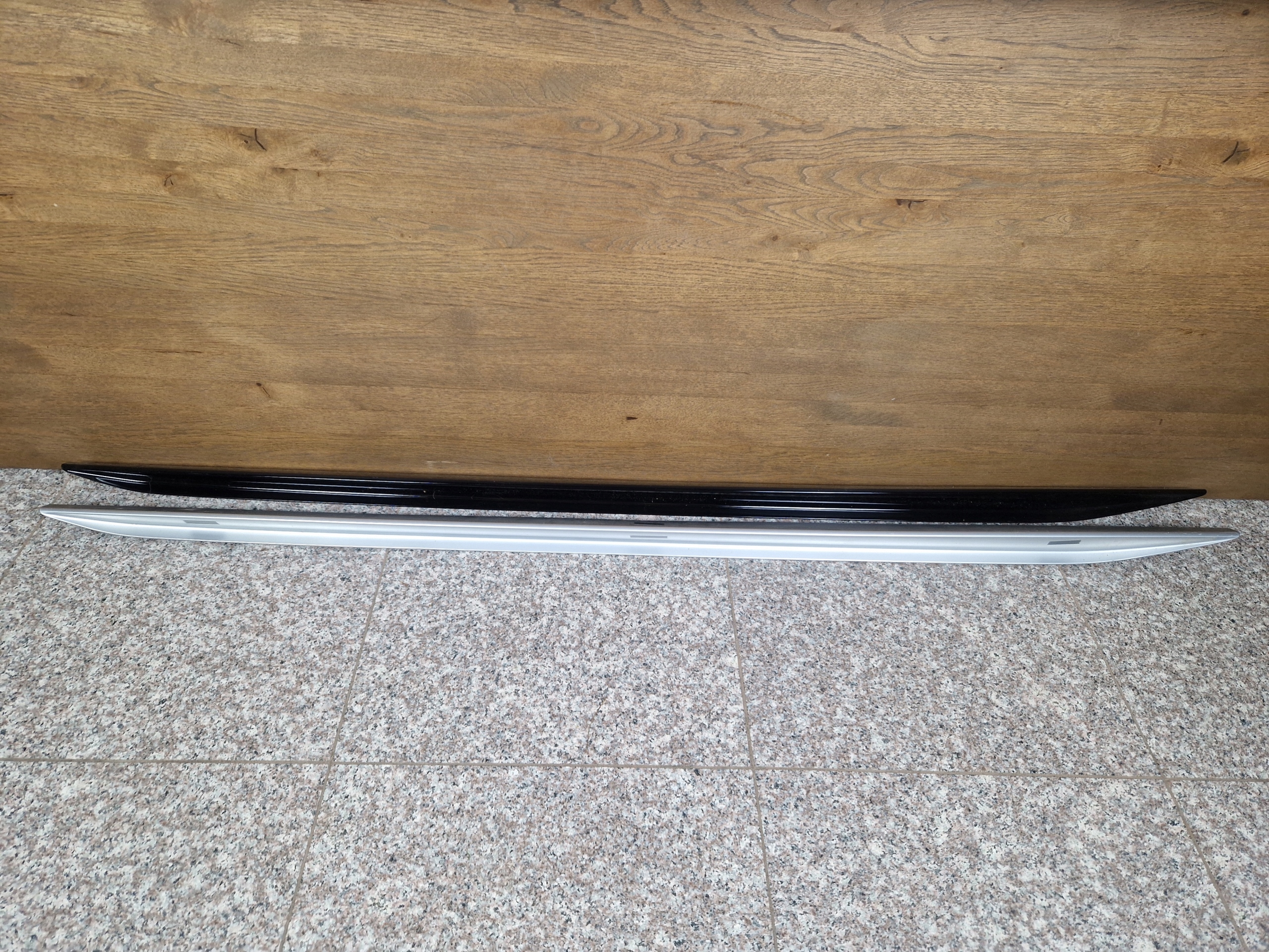 Levá prahová lišta Audi RS6 RS7 4K8