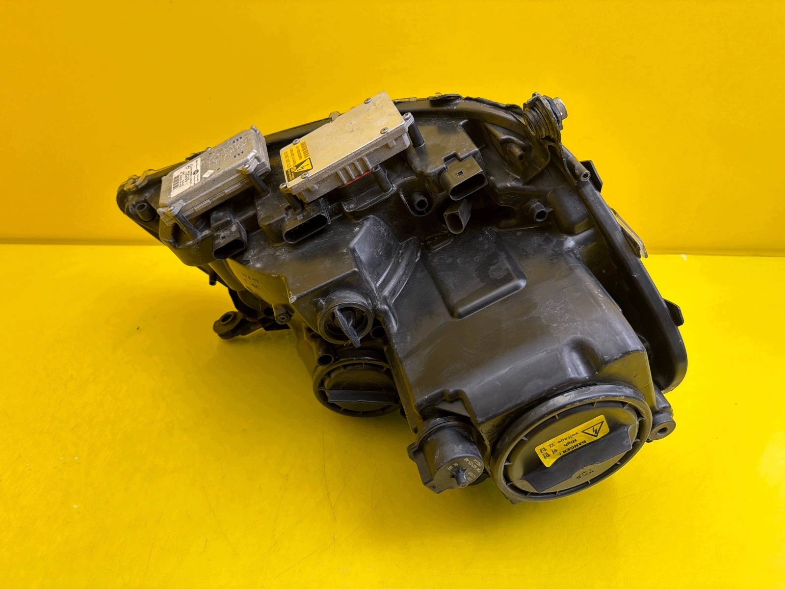 light left front Mercedes GL W164 Xenon A1648203161