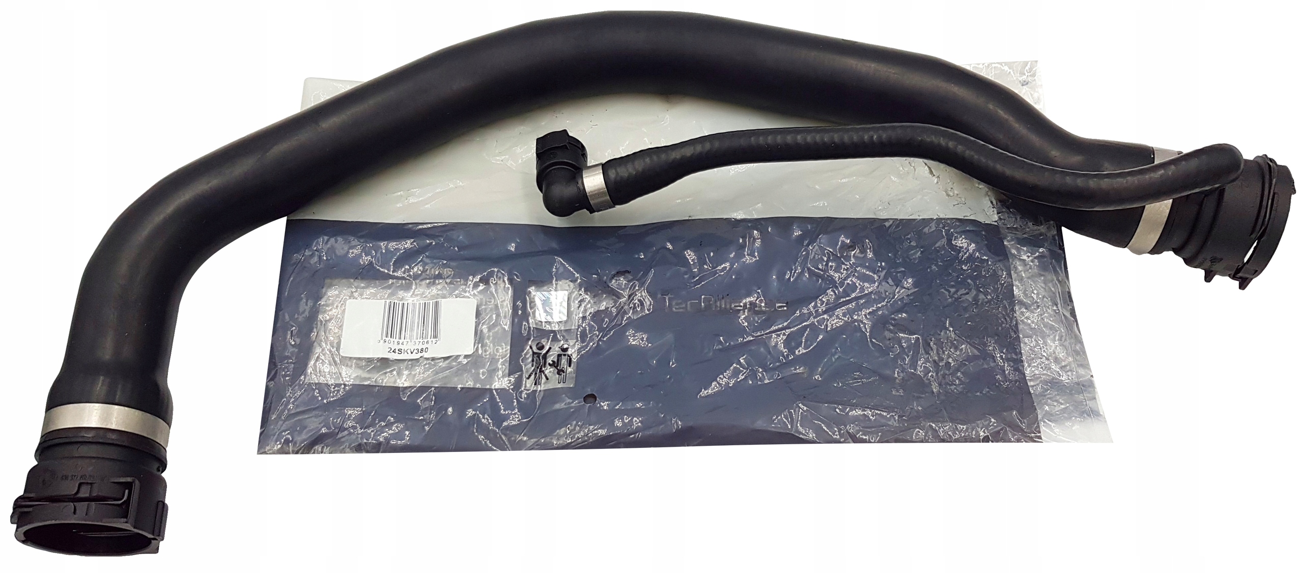 24SKV380 - Шланг трубы радиатора BMW 5 E60 520d 525d