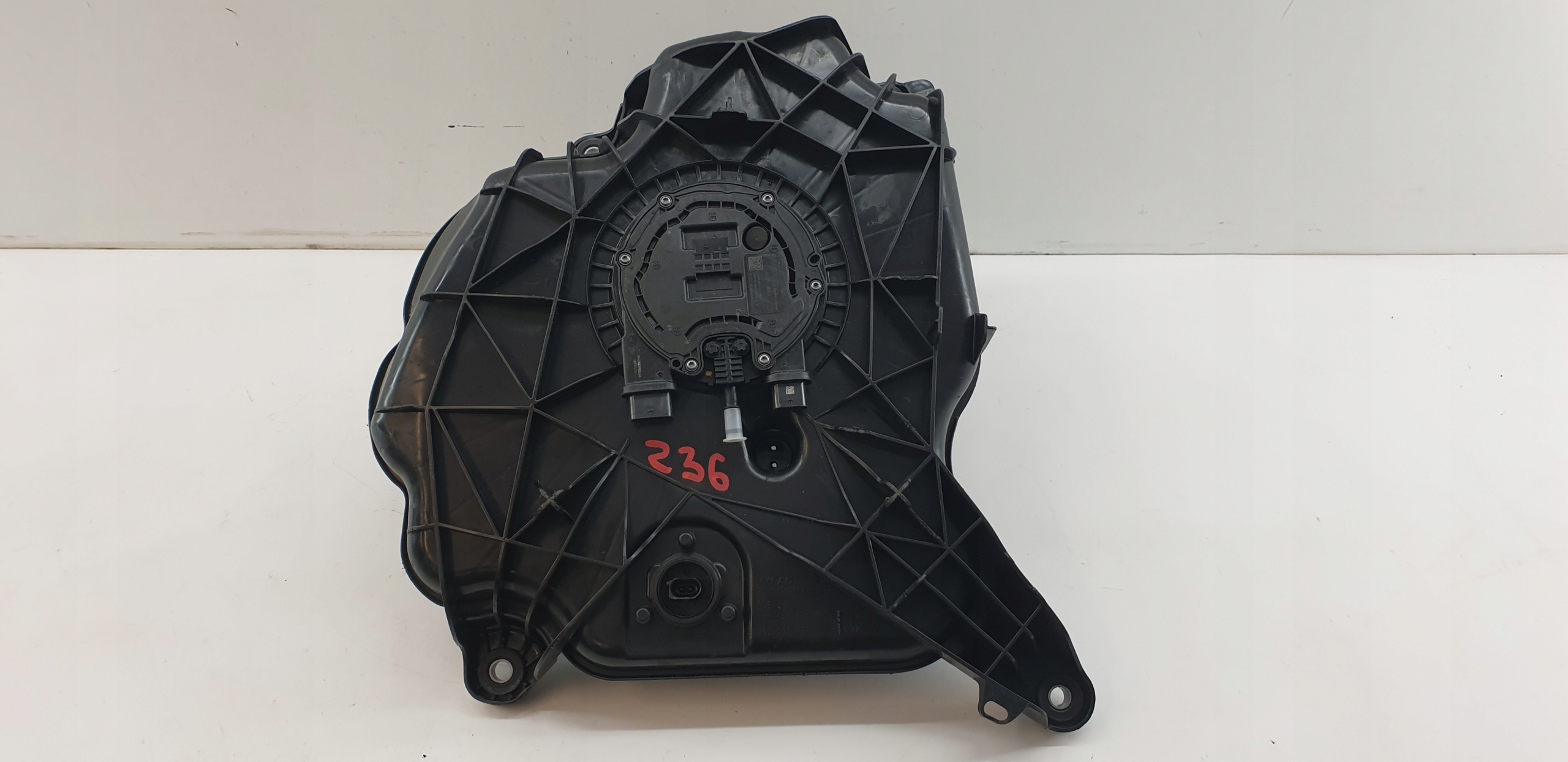 serbatoio Pompa ADBLUE AUDI A6 C8 A7 II 2 4K0131878K 80A131969S AUTOABC2006