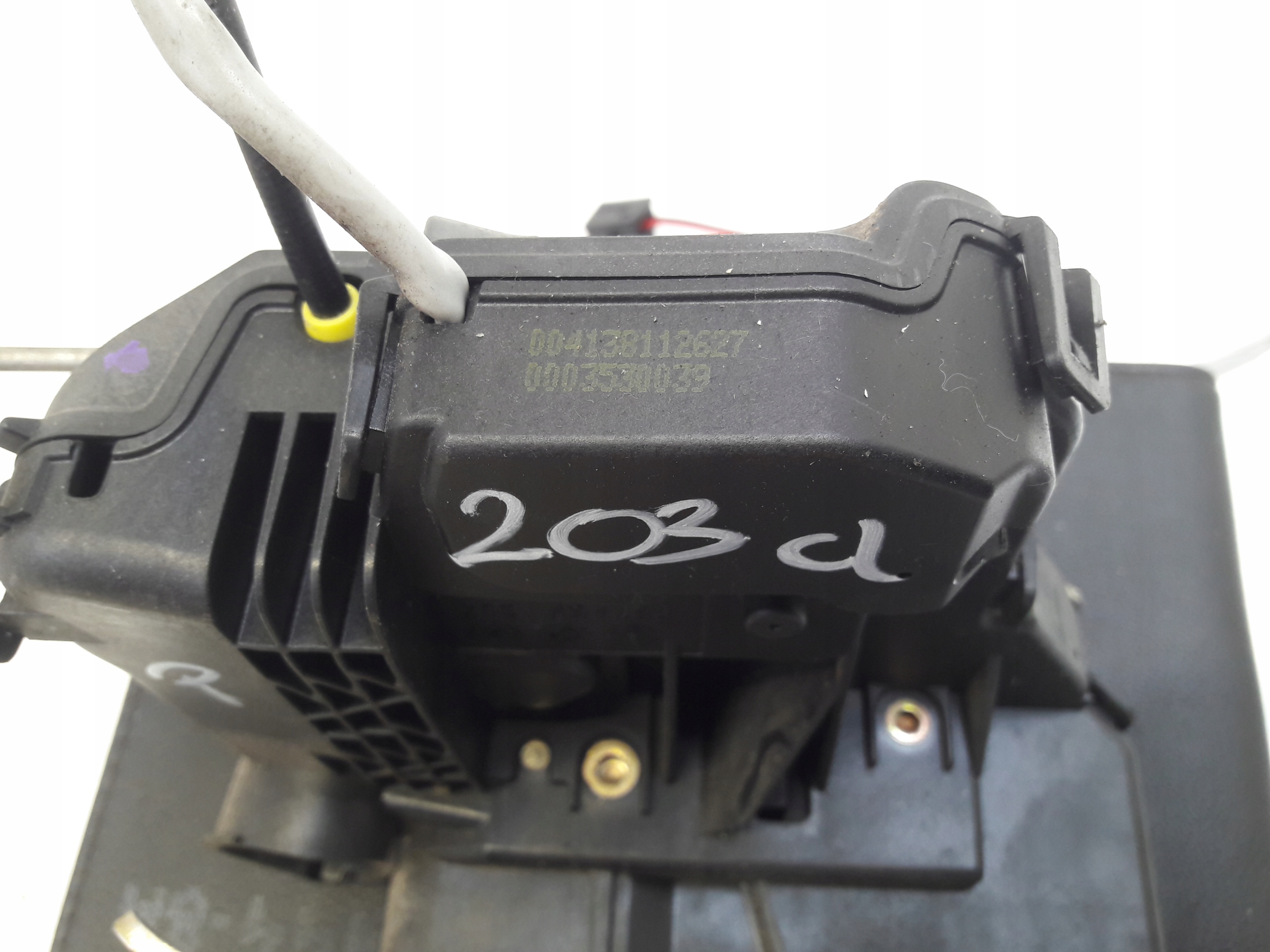 lock right front 2037000335 Mercedes W203
