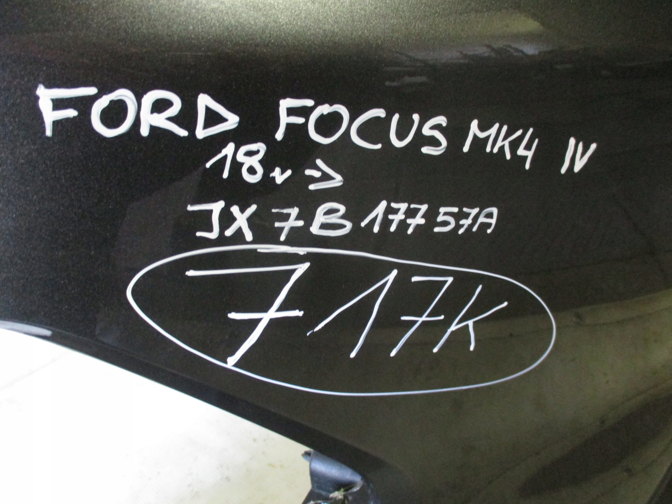 nárazník předek přední Ford Focus MK4 IV 18r- JX7B17757A