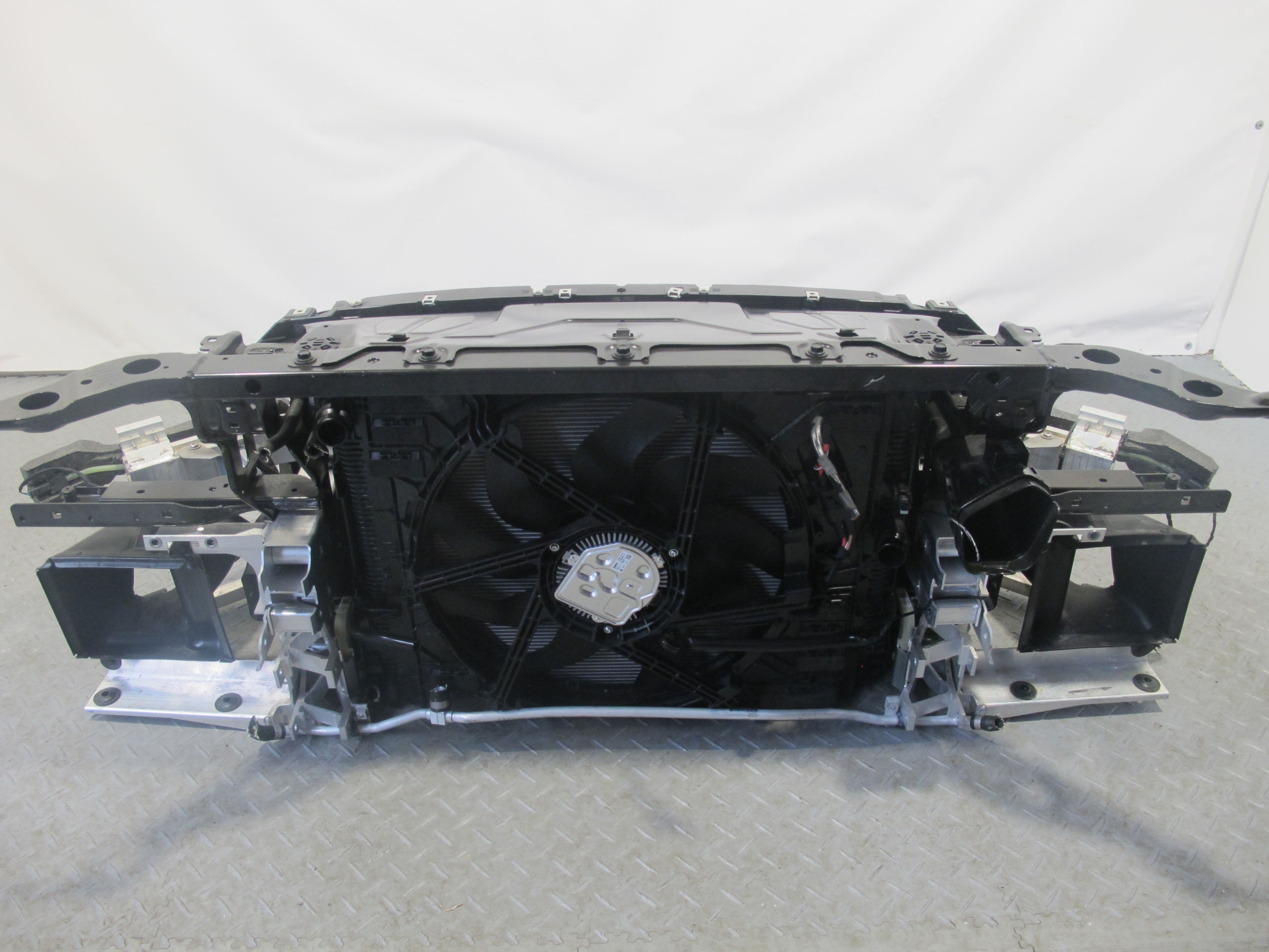 PAS PRZEDNI WZMOCNIENIE BMW Z4 G29 3,0i Typ samochodu Samochody osobowe