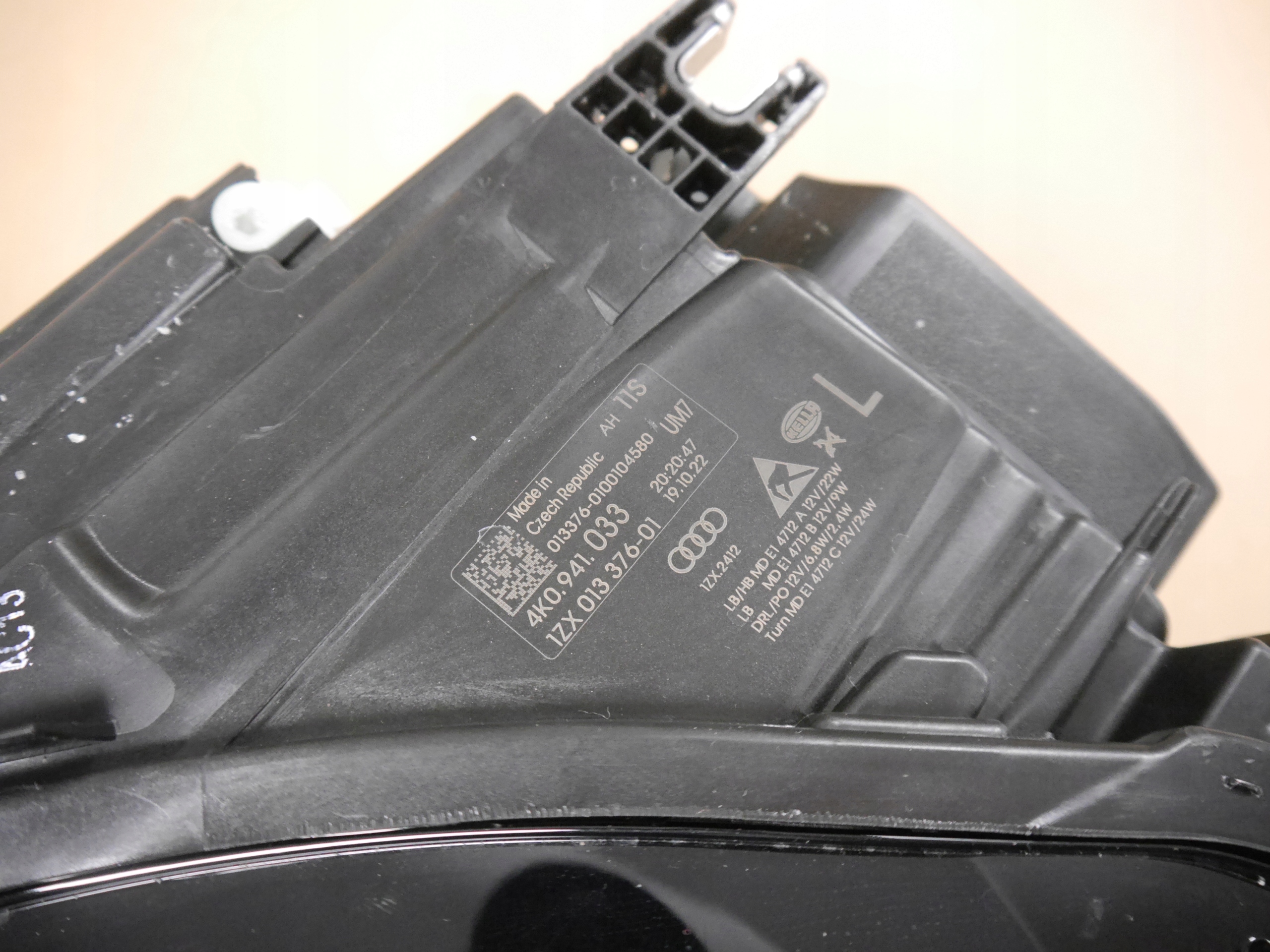 AUDI A6 C8 LAMPA FULL LED LEWA 4K0941033 Strona zabudowy lewa