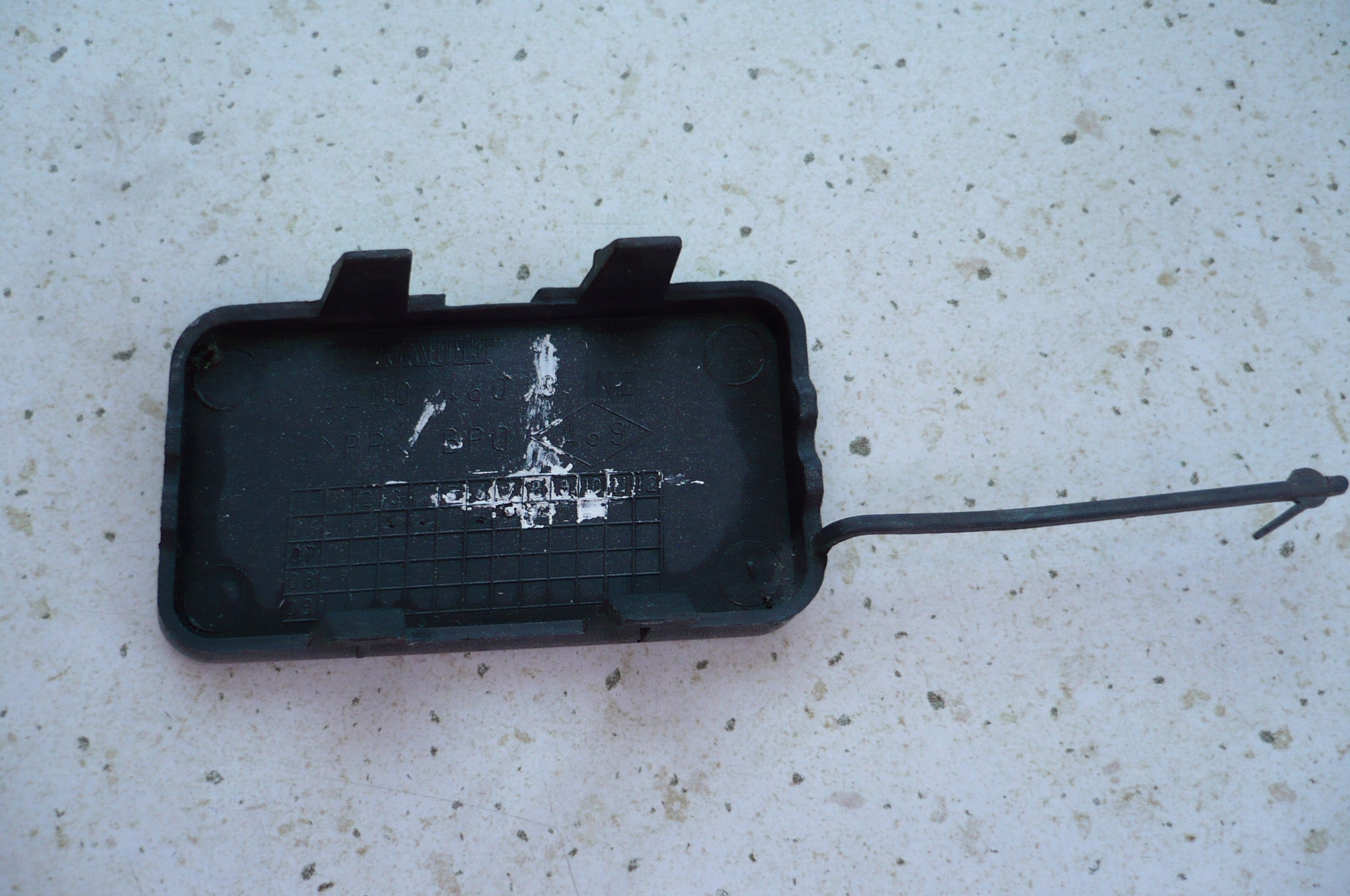 RENAULT THALIA 05- SYMBOL Abschleppöse Stoßstange heck