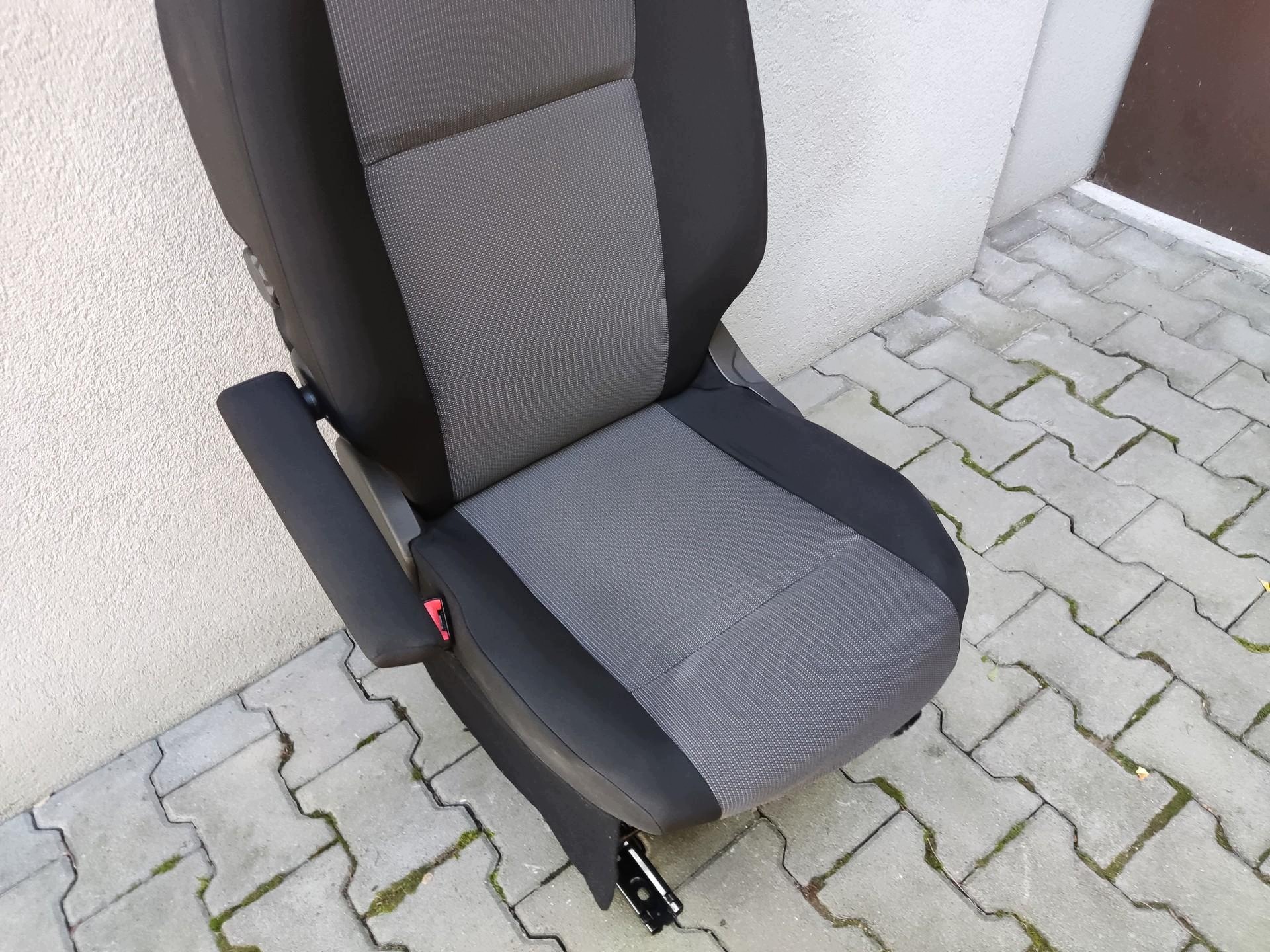 seat left front front driver´s PEUGEOT PARTNER CITROEN BERLINGO IV 18-23