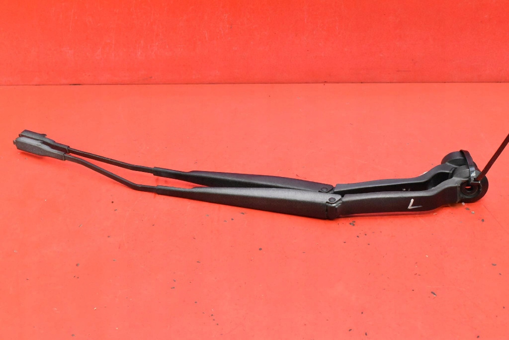 wiper arm front EU CJ54-17C495-AE FORD KUGA MK2 13-20
