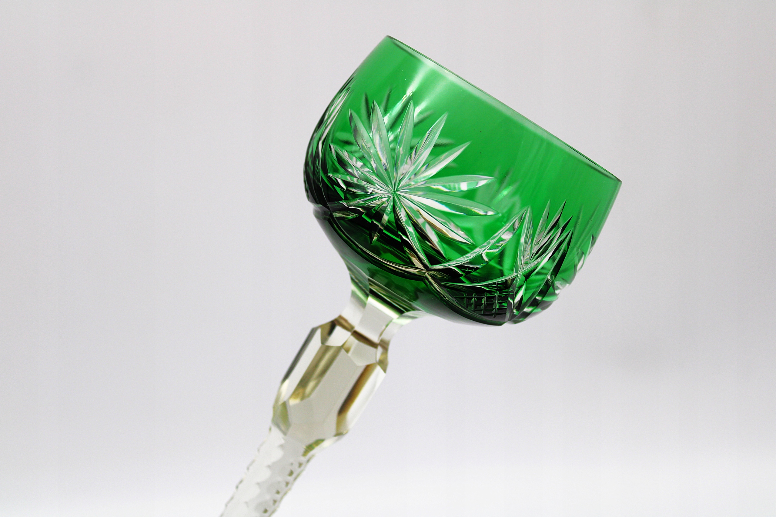 СТАРЫЙ БОКАЛ ДЛЯ ВИНА РУЧНОЙ РАБОТЫ