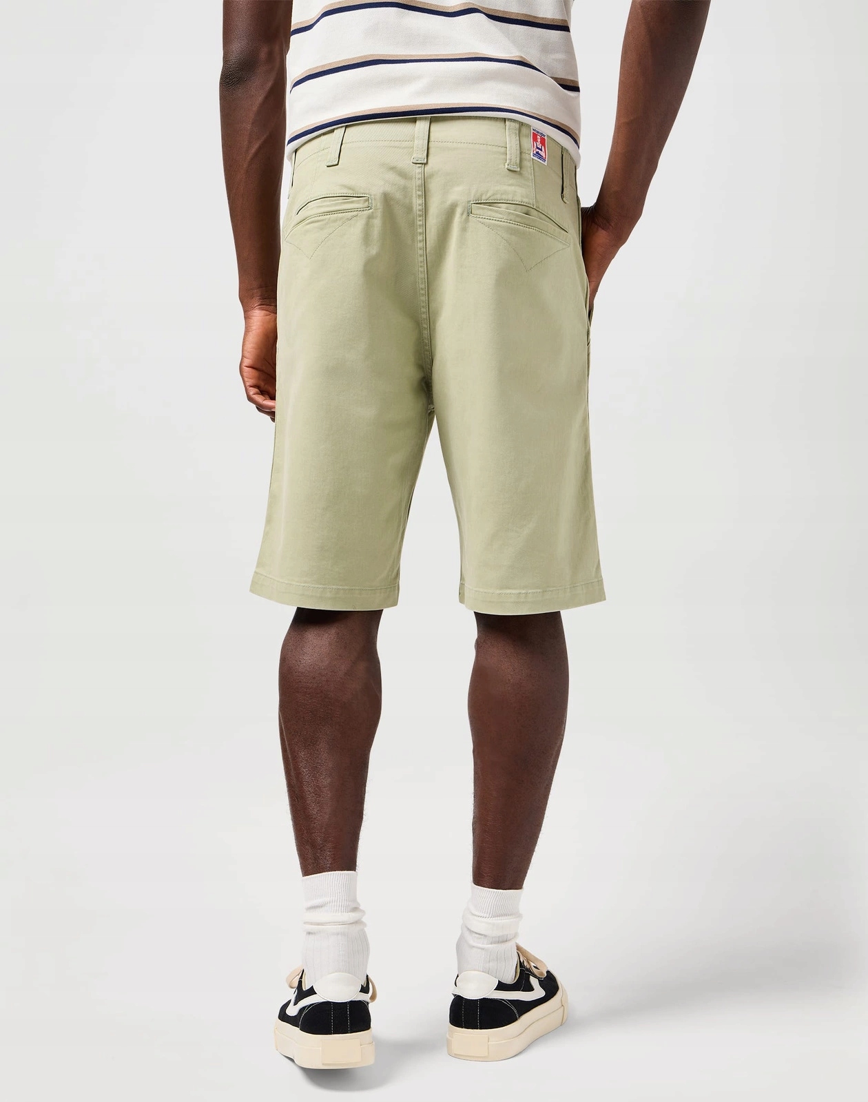 Pánské kraťasy Wrangler Cj Chino Shorts Tea 112362921 W30