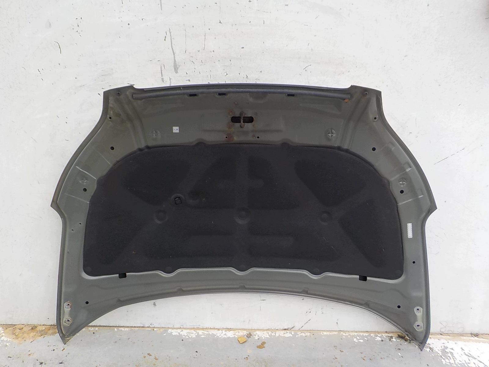 455 KIA SOUL e 08-13 Cofano