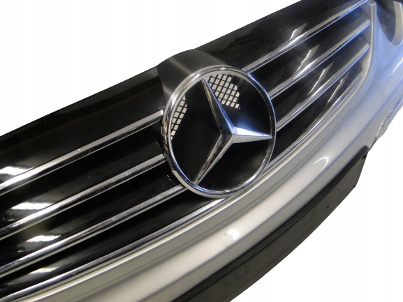 MERCEDES CLK 209 W209 GRILL ATRAPA 4 LAMELE CZARNY