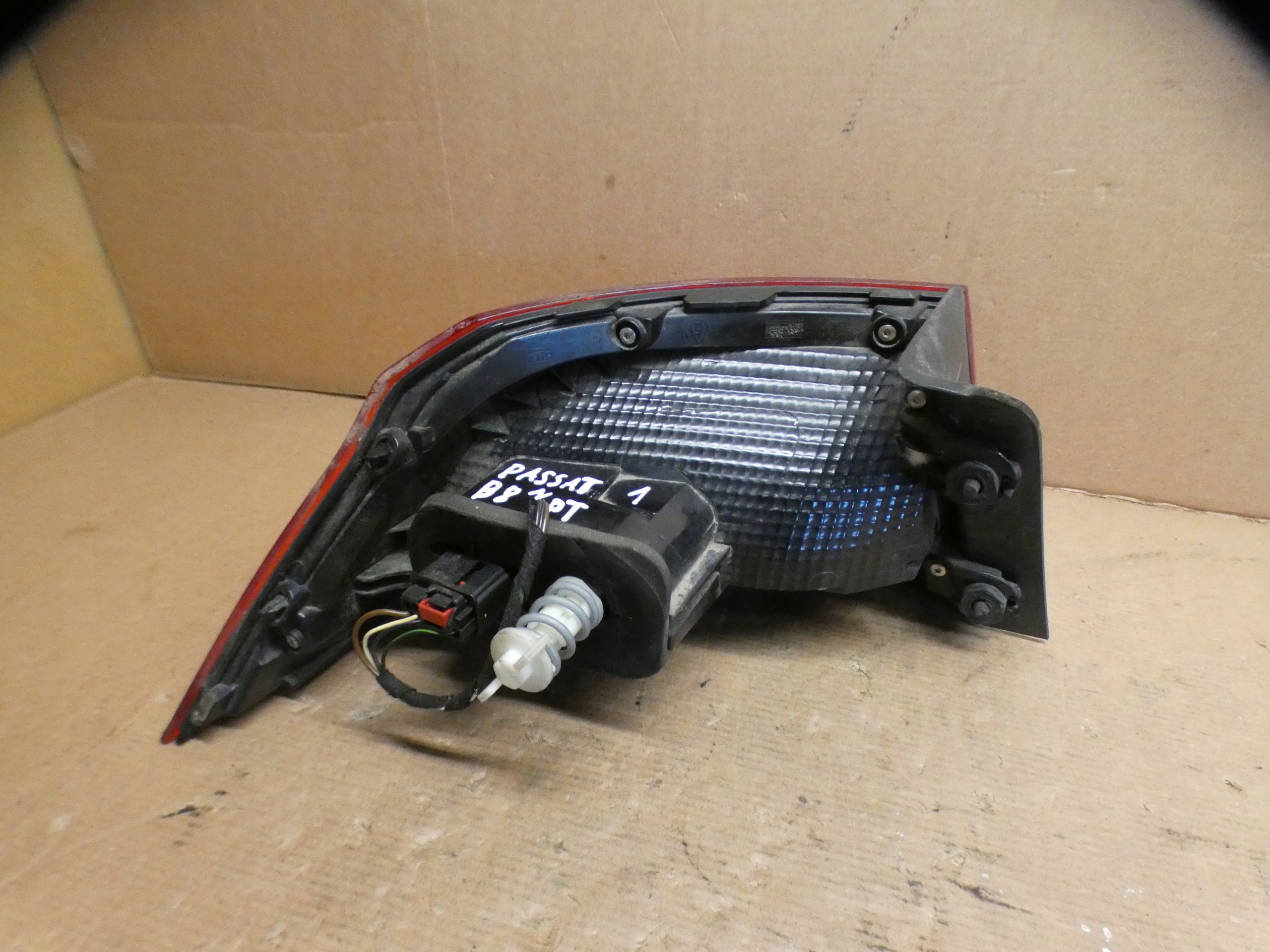 VW PASSAT B8 sedan light right rear part LED 3G5945312