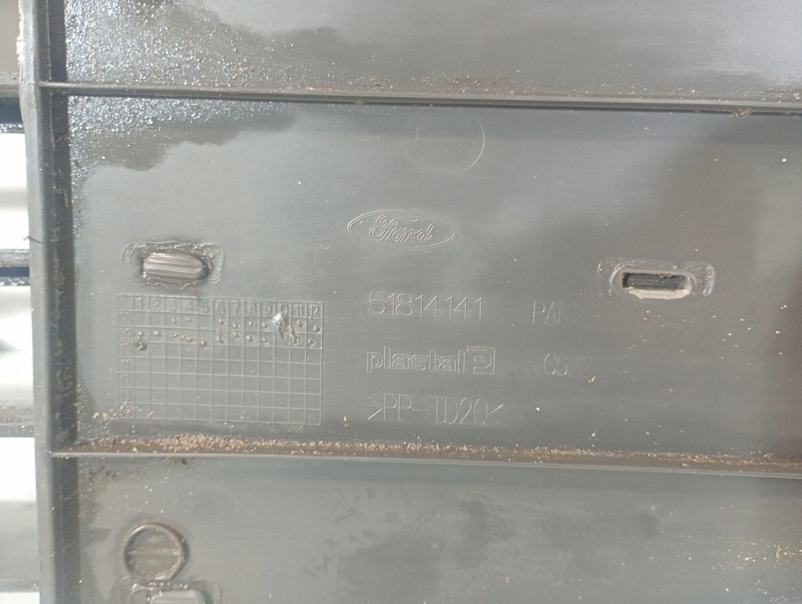 Ford KA 2 II 08-16 grille spoiler of a bumper front front