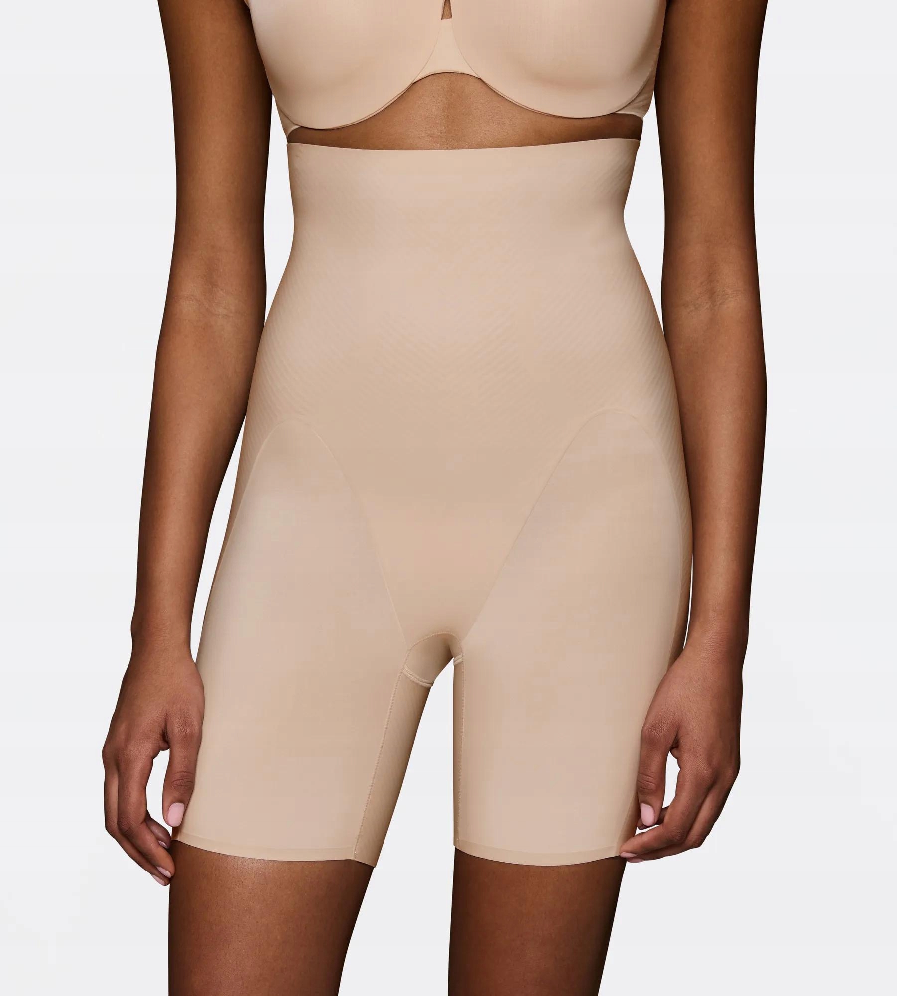 Dámské kalhotky Triumph Bmu Illusion Curve Hw Mid-Thigh XL