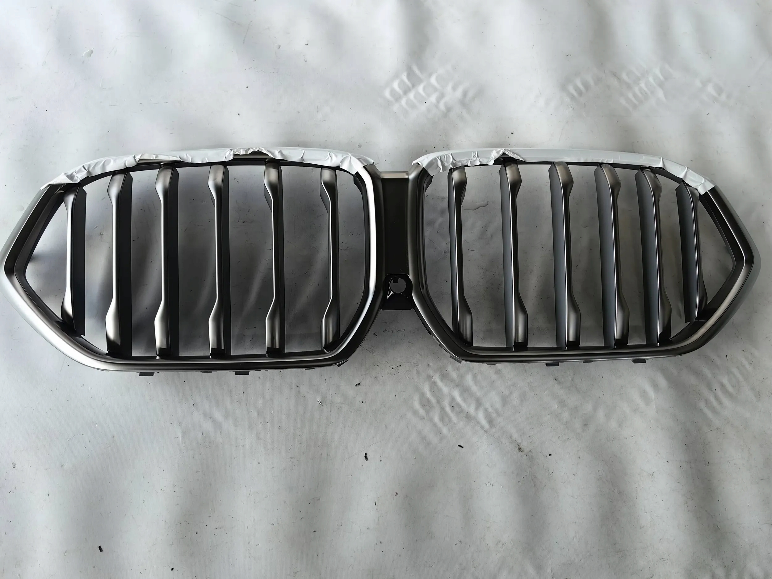 BMW X6 X6M G06 - GRILL ATRAPA NOWA
