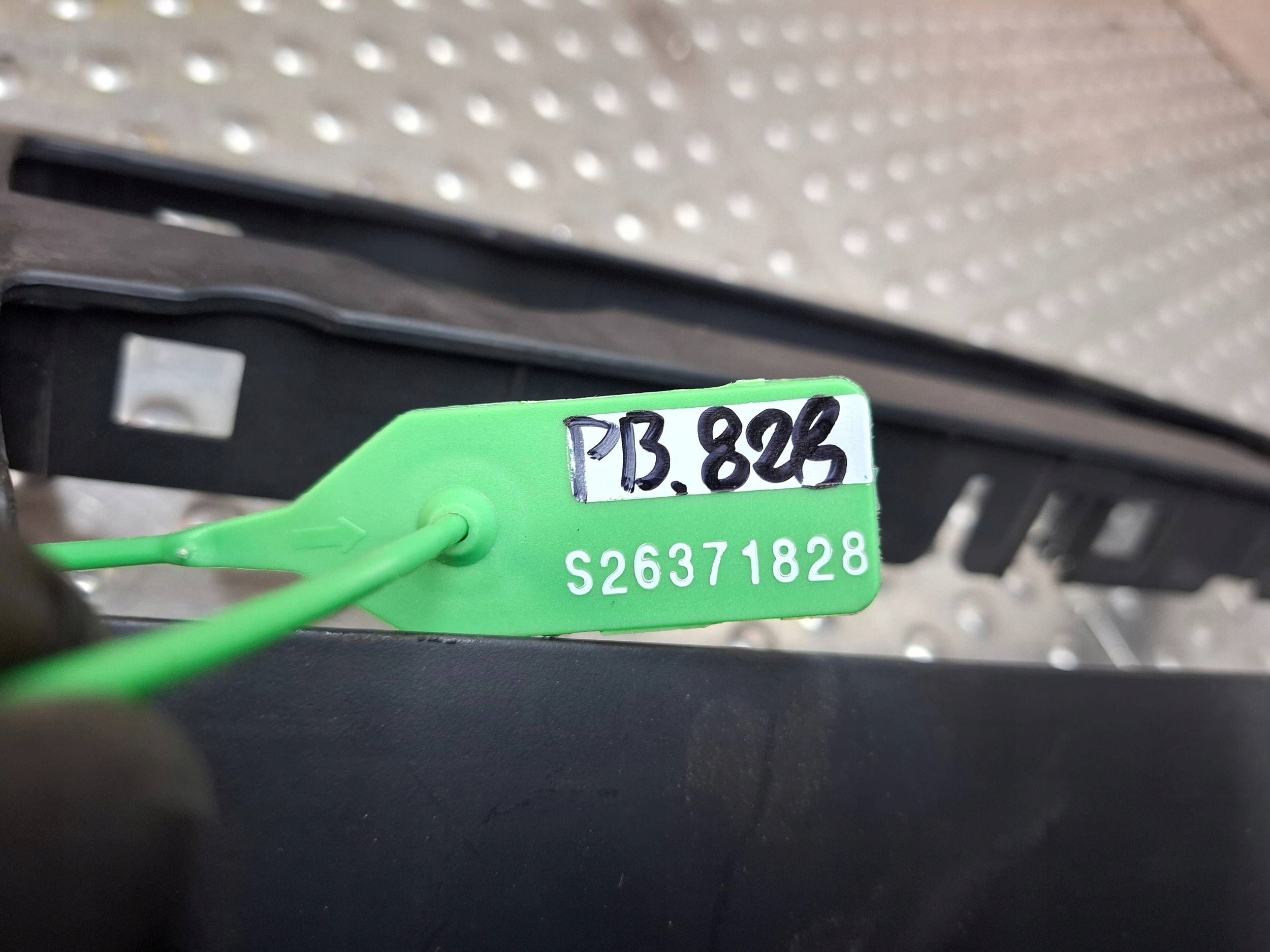 switch PDC ASR ZJAZDU bonnet frame 9208218 BMW X5 E70 X6 E71