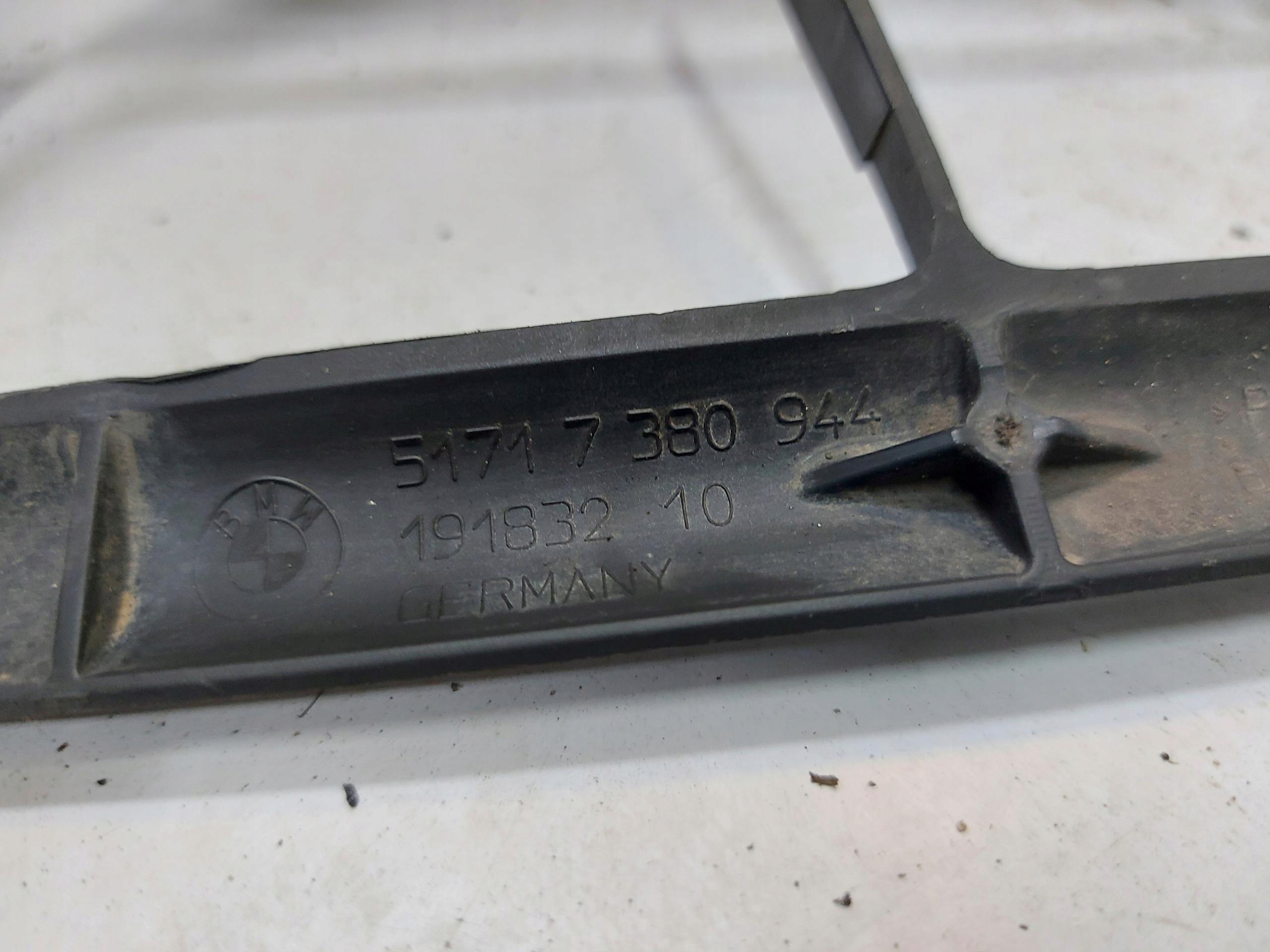 BMW i3 i01 REX Blende Abdeckung Unterfahrschutz heck 7380944
