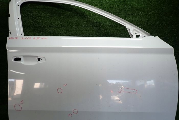 SKODA SUPERB III 15- dvere pravé predné predok