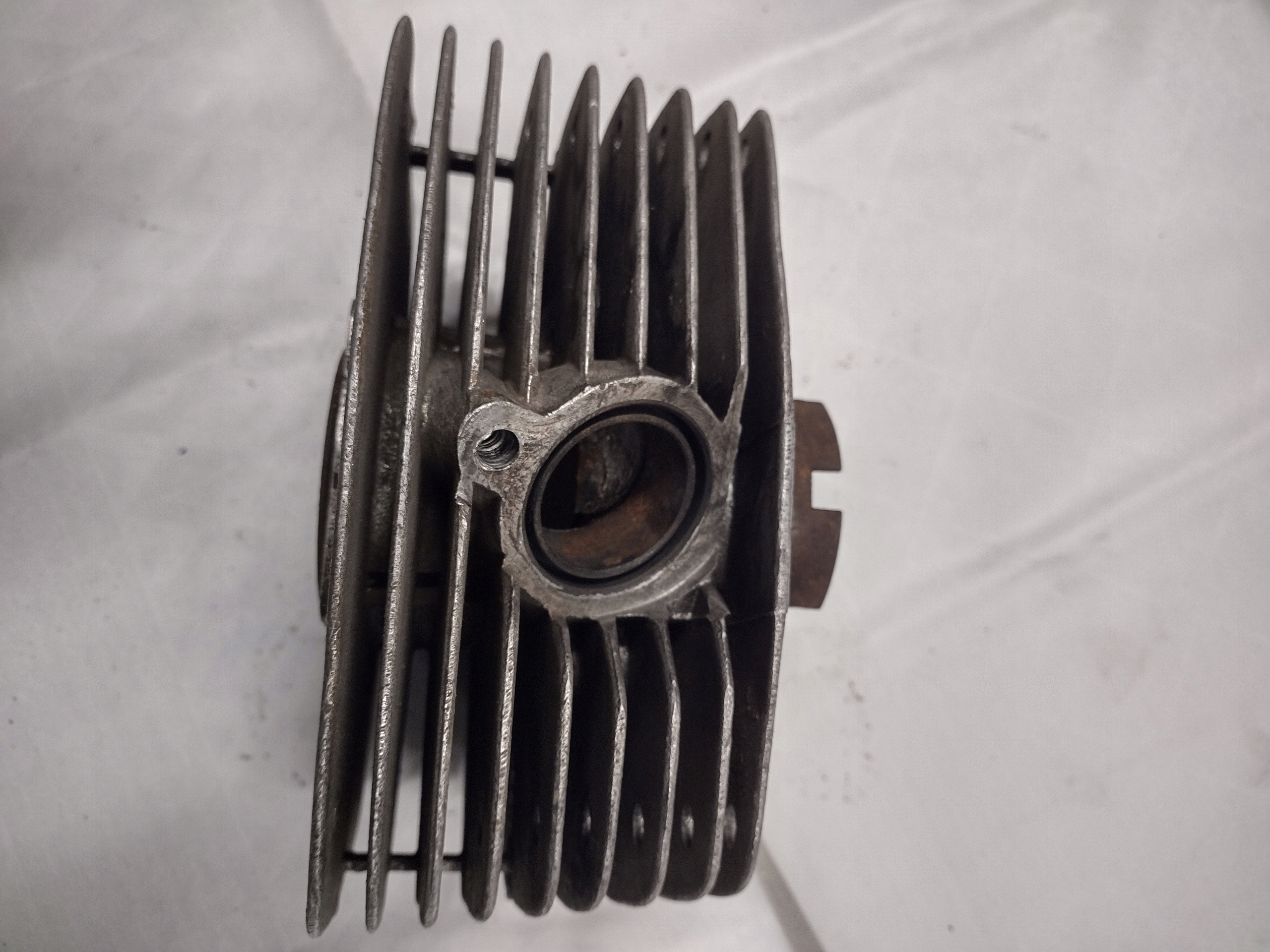 WSK01 - ЦИЛІНДР ДВИГУНА WSK WFM SHL ЧАСТИНИ ДВИГУНА РАМА