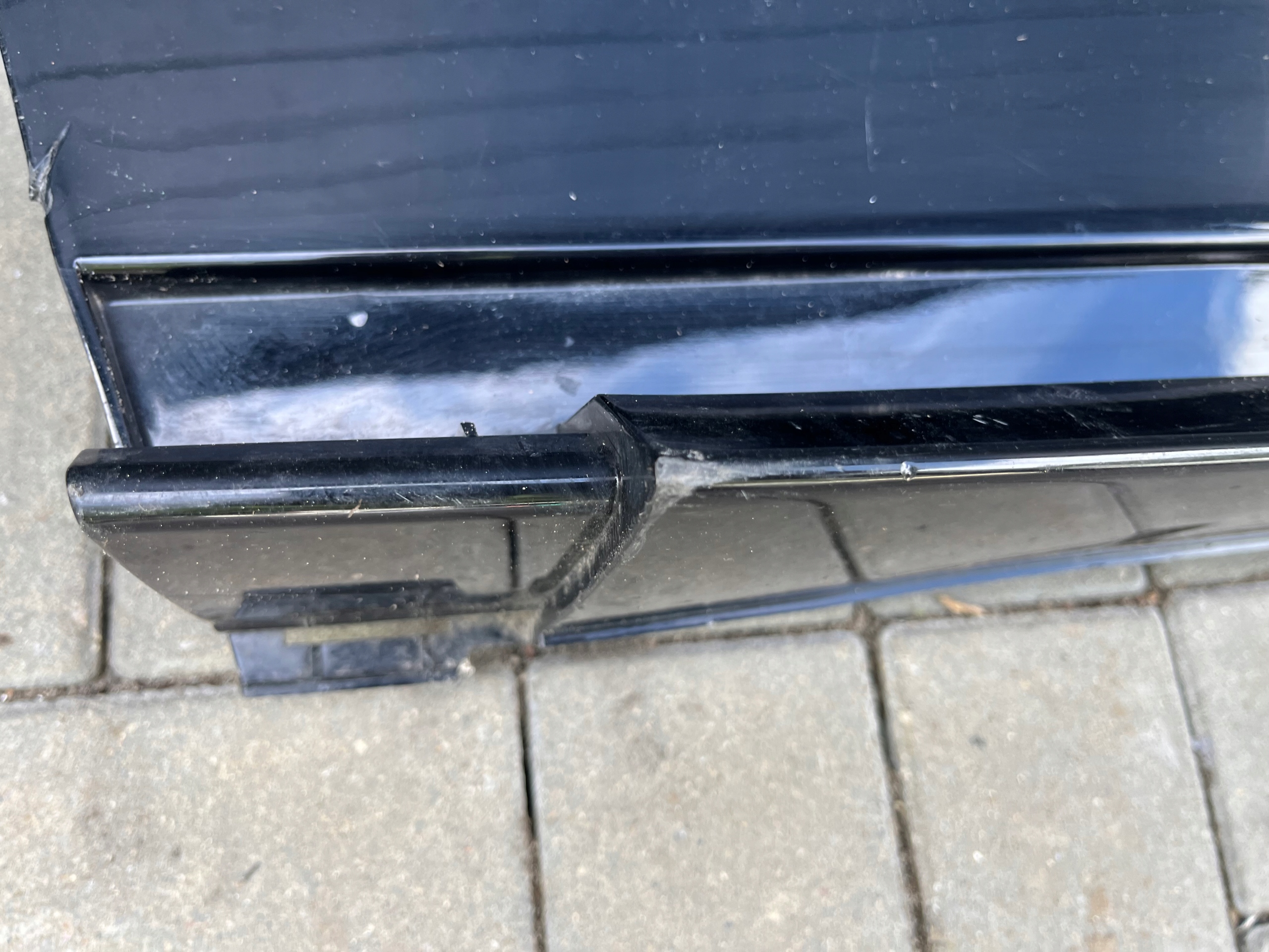 Ford Kuga MK2 12- moulding threshold left
