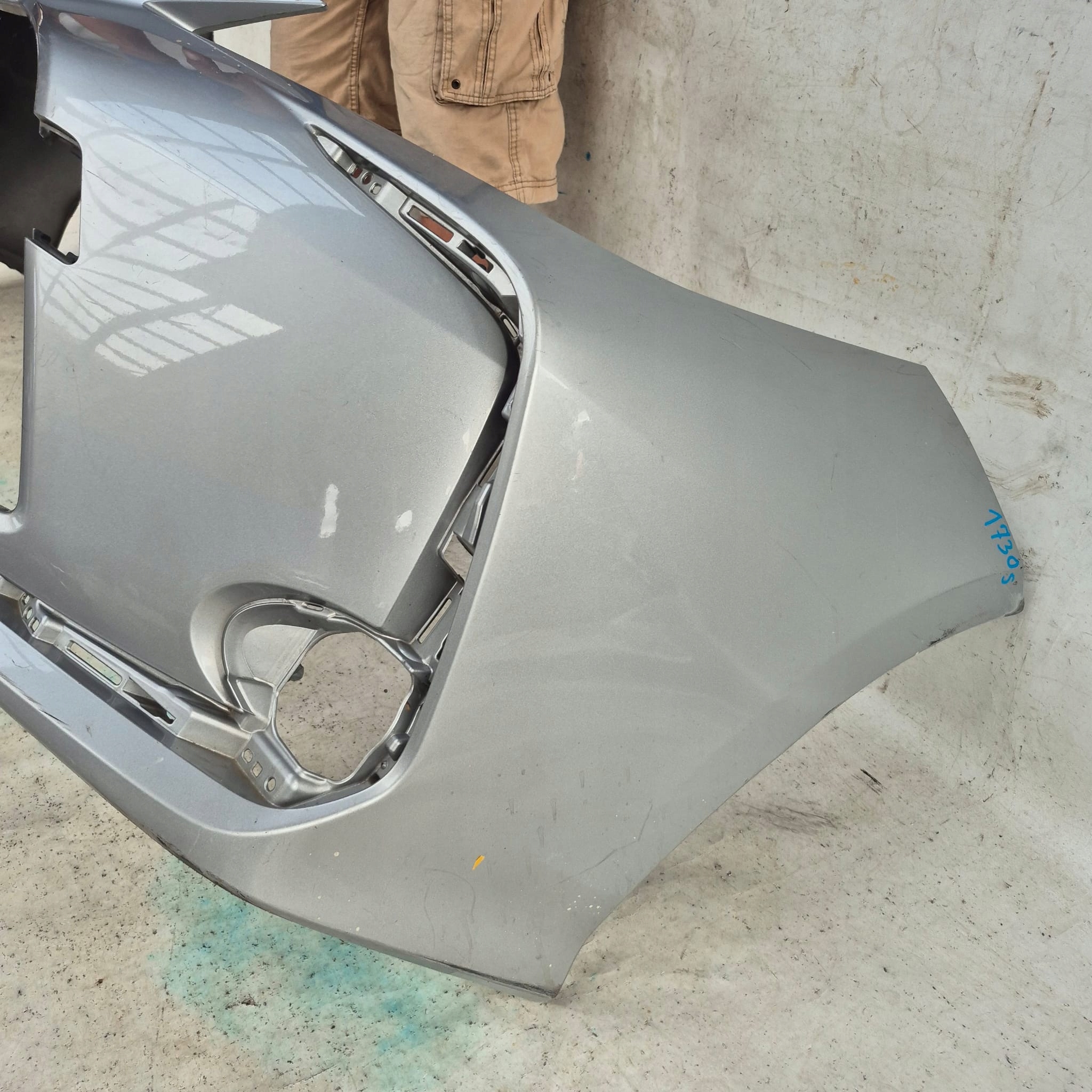 TOYOTA COROLLA XII E21 sedan 18- bumper front front without DZIUR