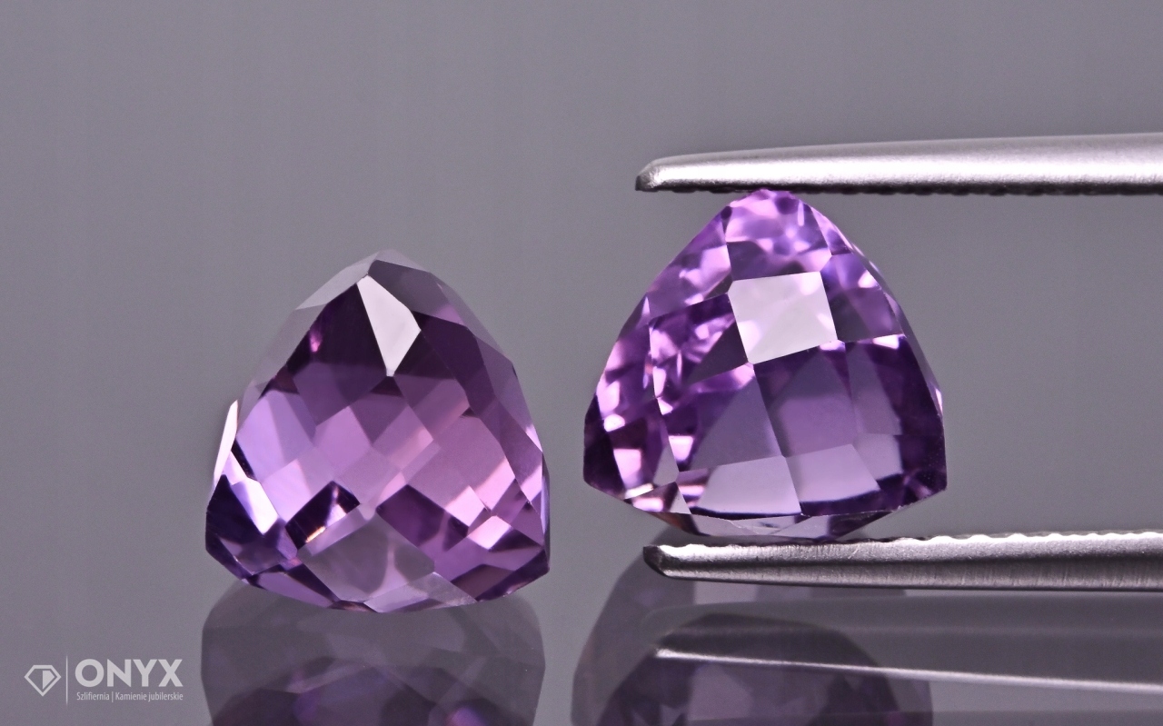 Ametyst fazetovaný Pár nepravidelný 8,5x8 mm