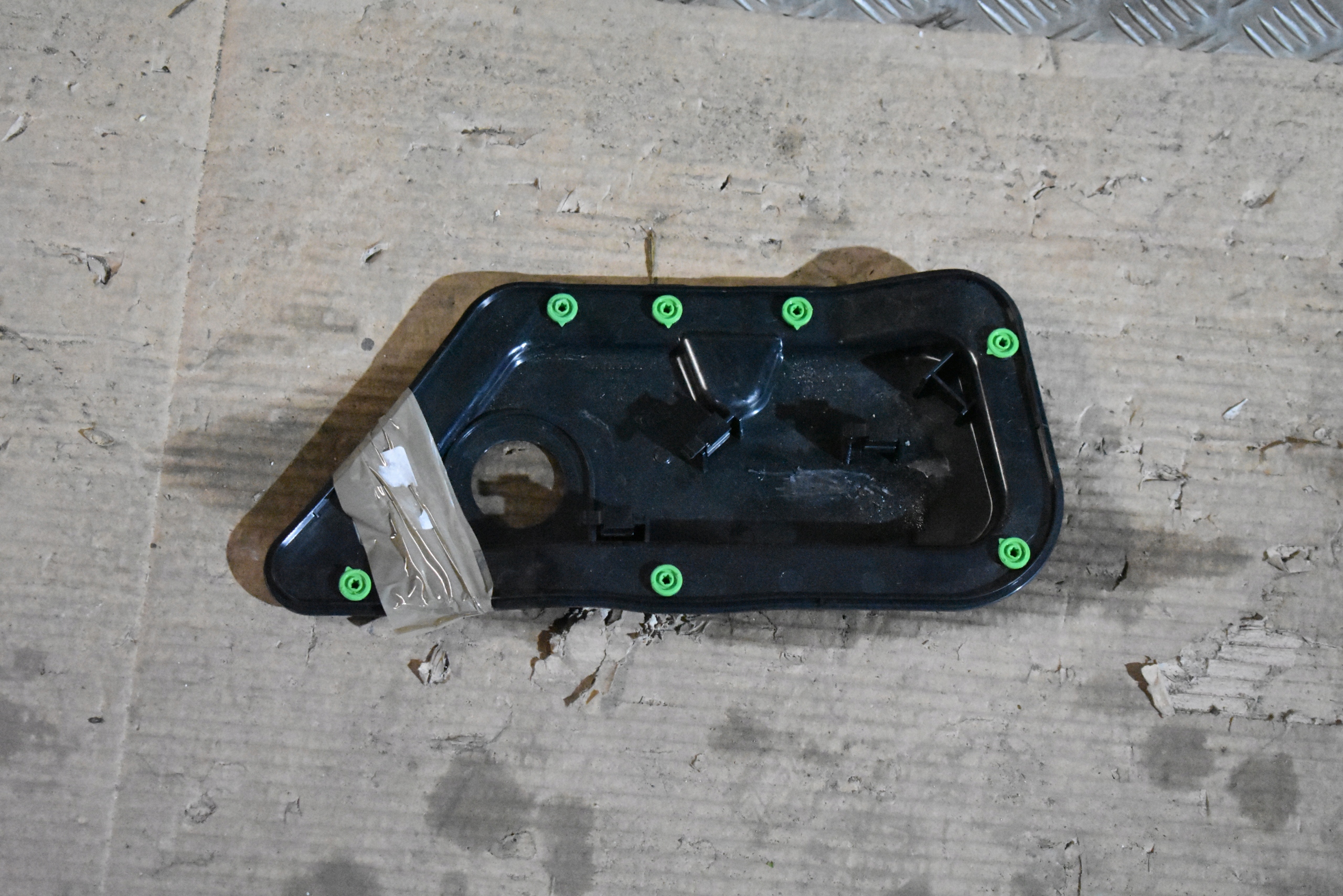 IDEALNA cover right BENTLEY 3SD 1