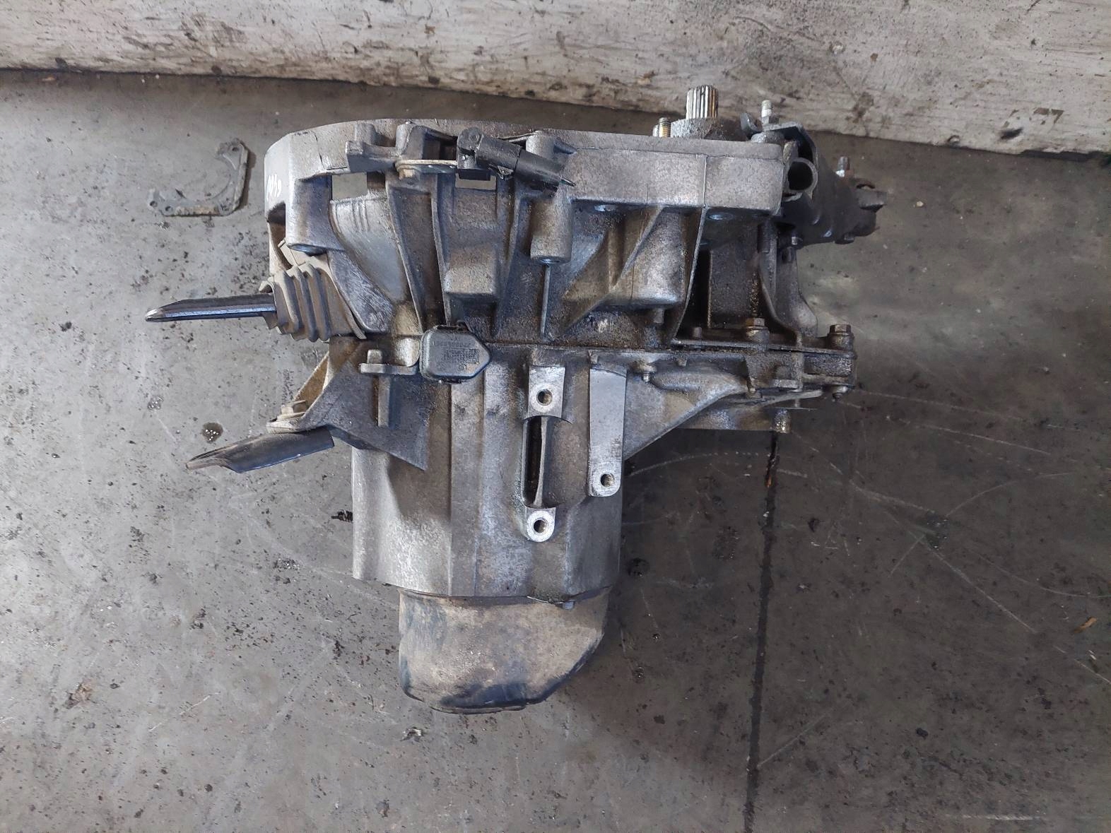 CAMBIO RENAULT MEGANE e LIFT 1.4 16V JB1946