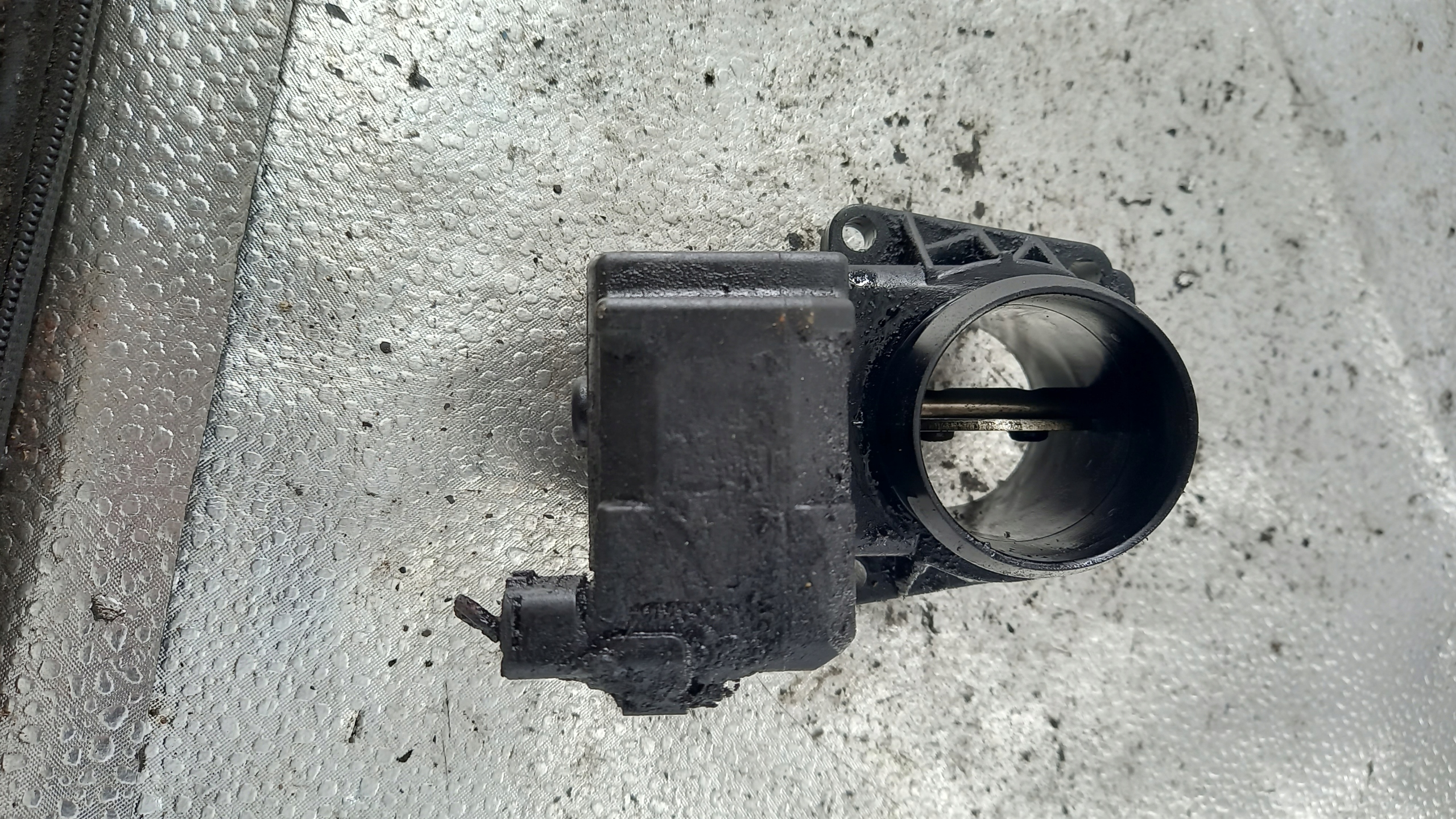 Дроссельная заслонка CITROEN C3 1.4 HDI 05R HB