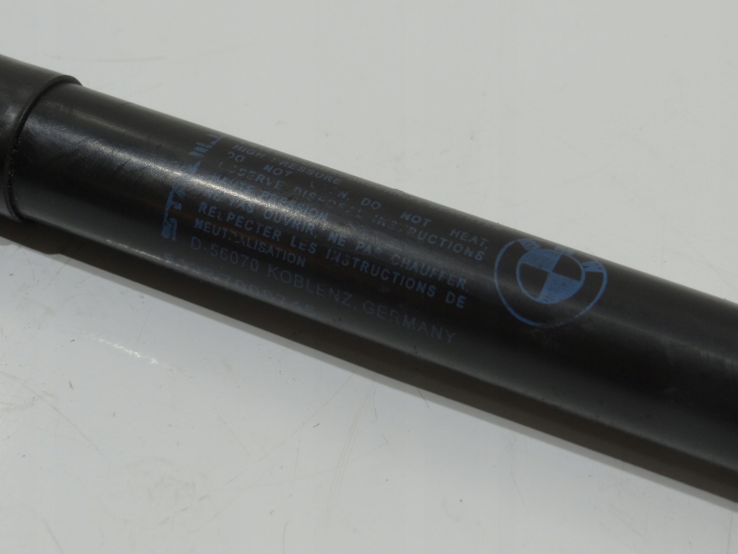 damper telescope bonnets BMW E60 E61 LCI 7008745 (4287421)