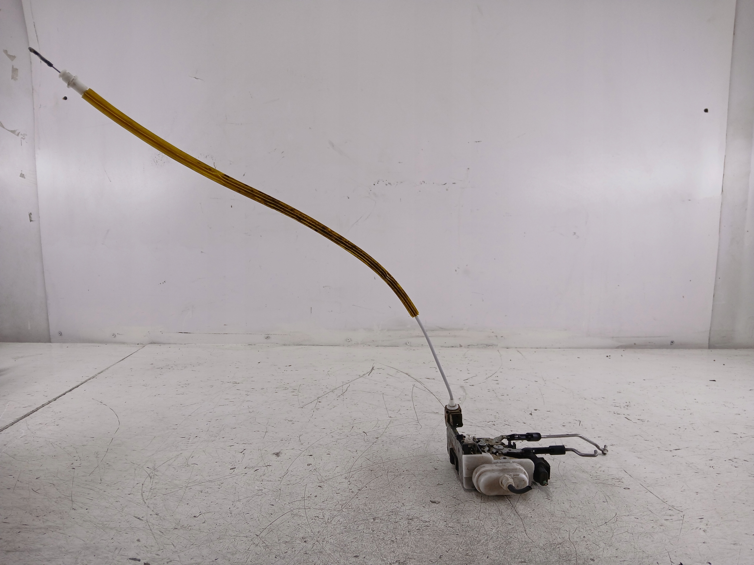 AUDI A3 8L lock door right 3D 8L1837016A