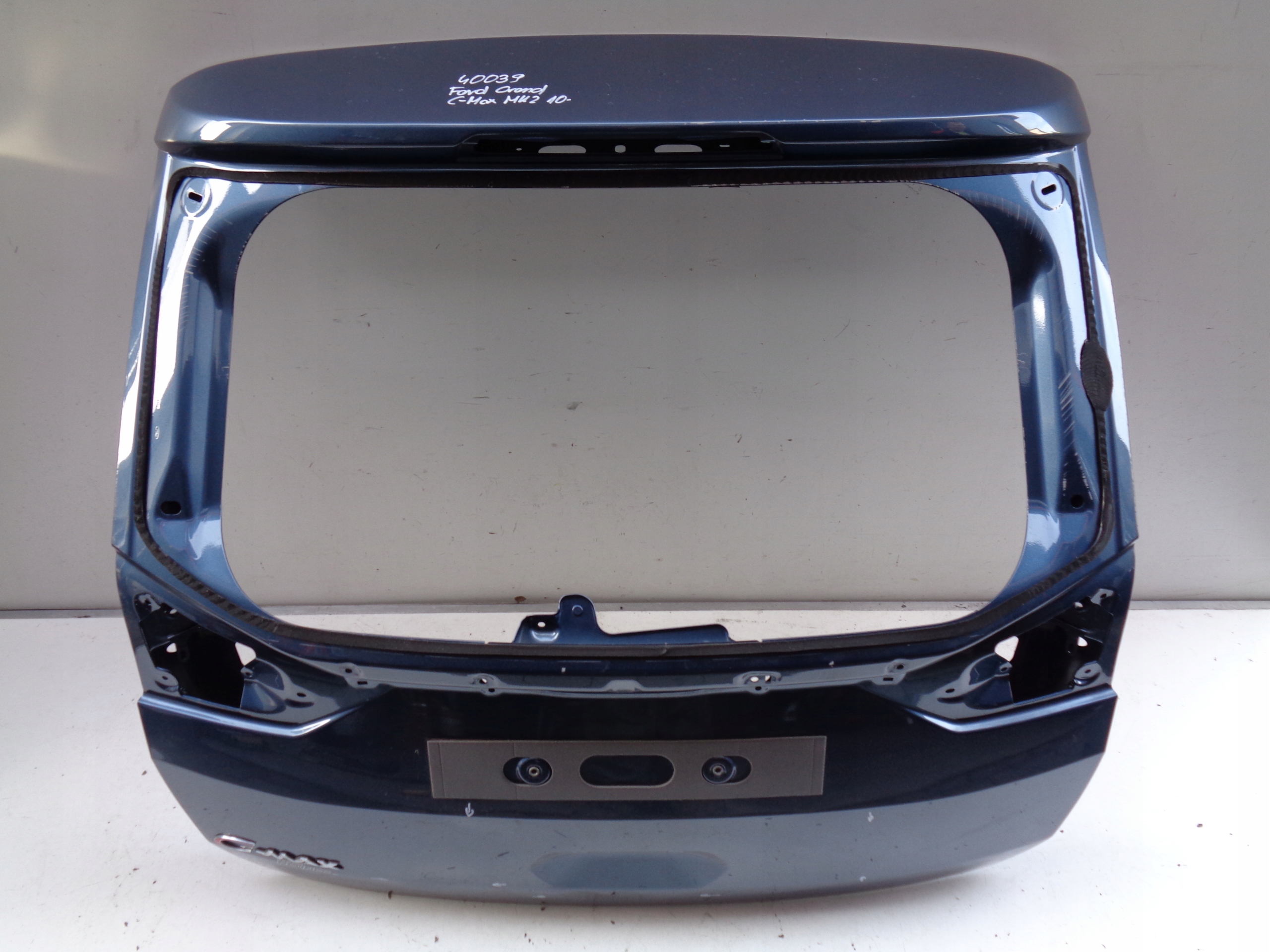 boot doors FORD GRAND C-MAX MK2 10- NR 40039