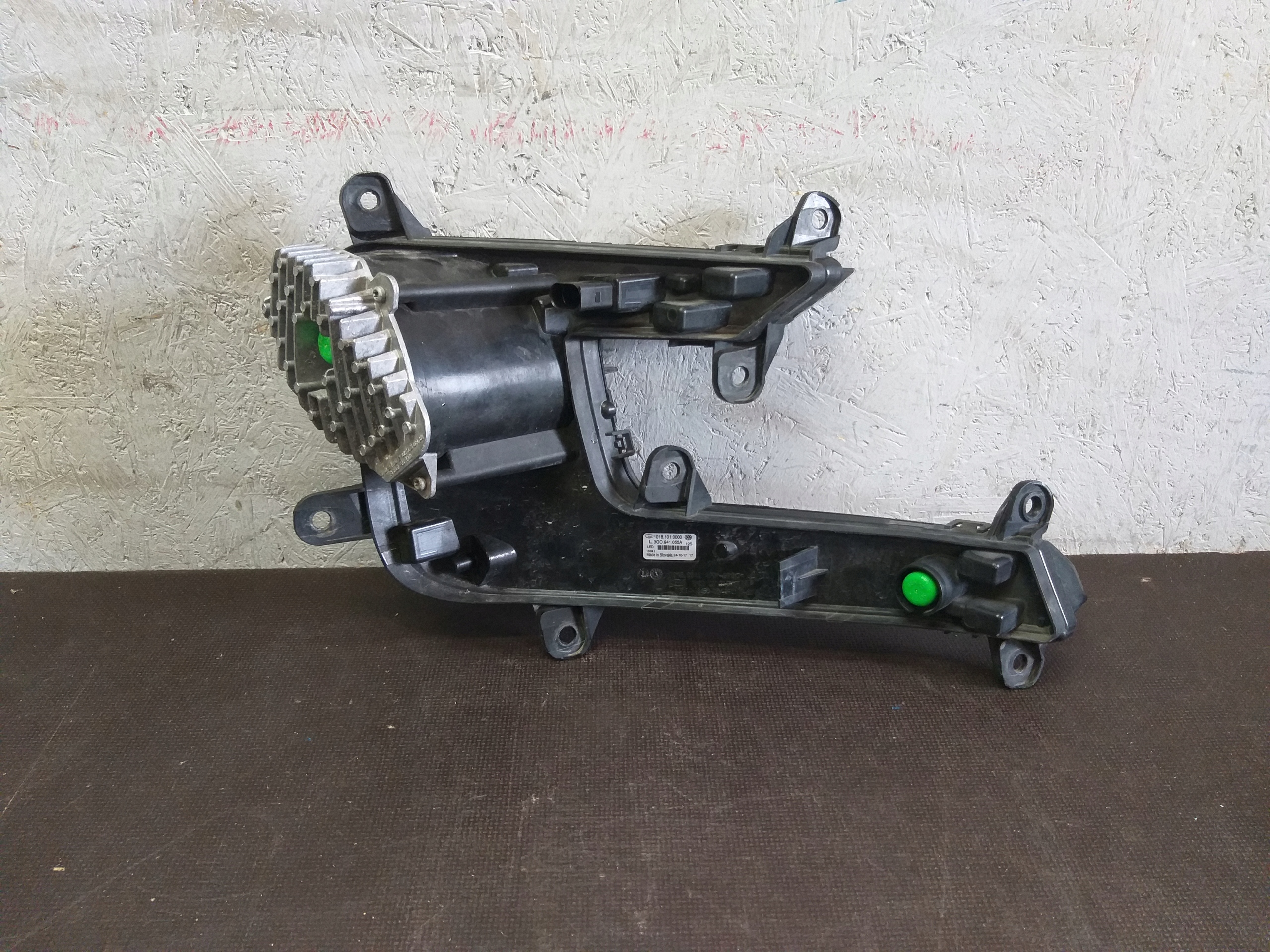 nebelscheinwerfer links VW PASSAT B8 GTE LED