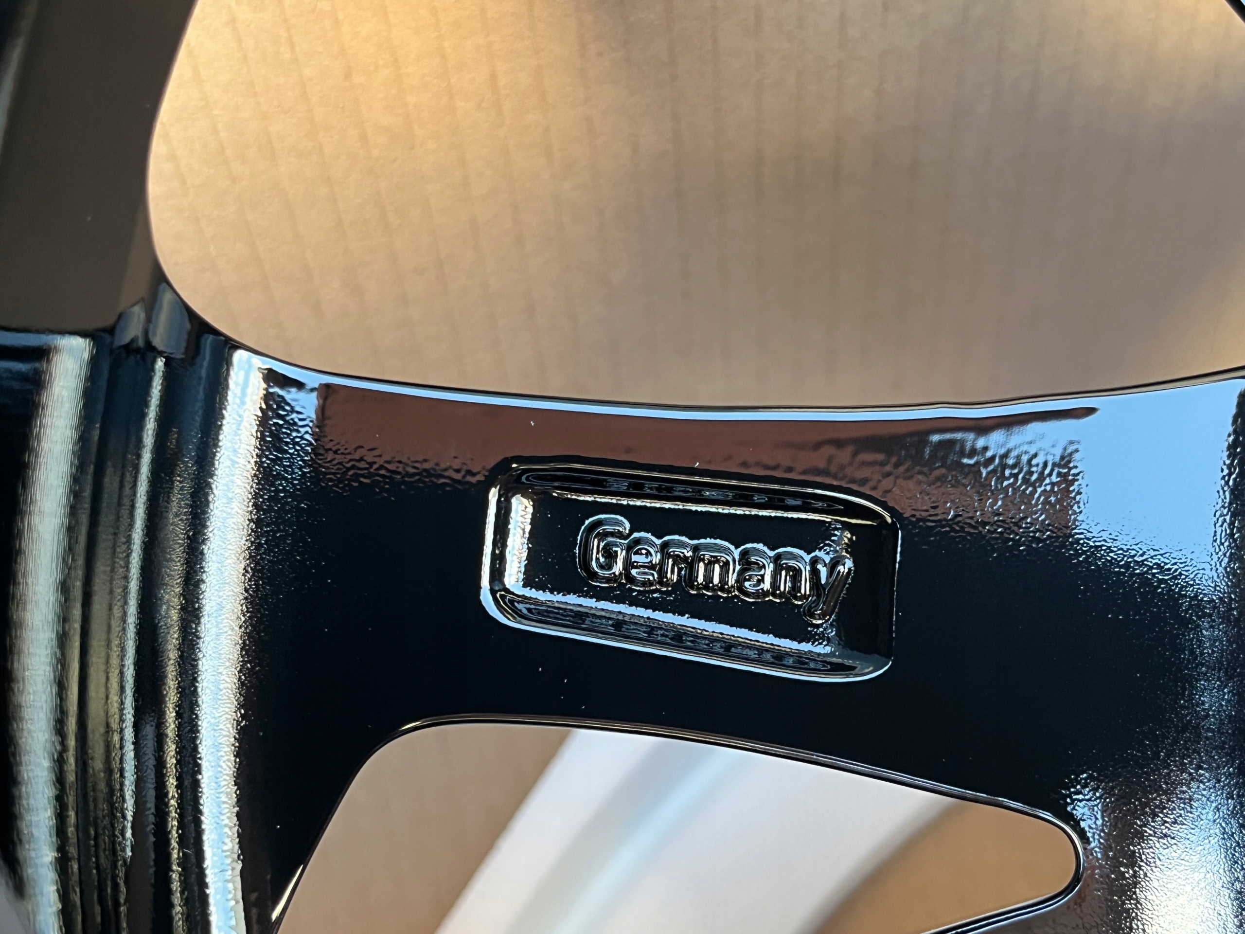 FORD MONDEO FELGI ALUMINIOWE 18 ALUTEC Kolor czarny