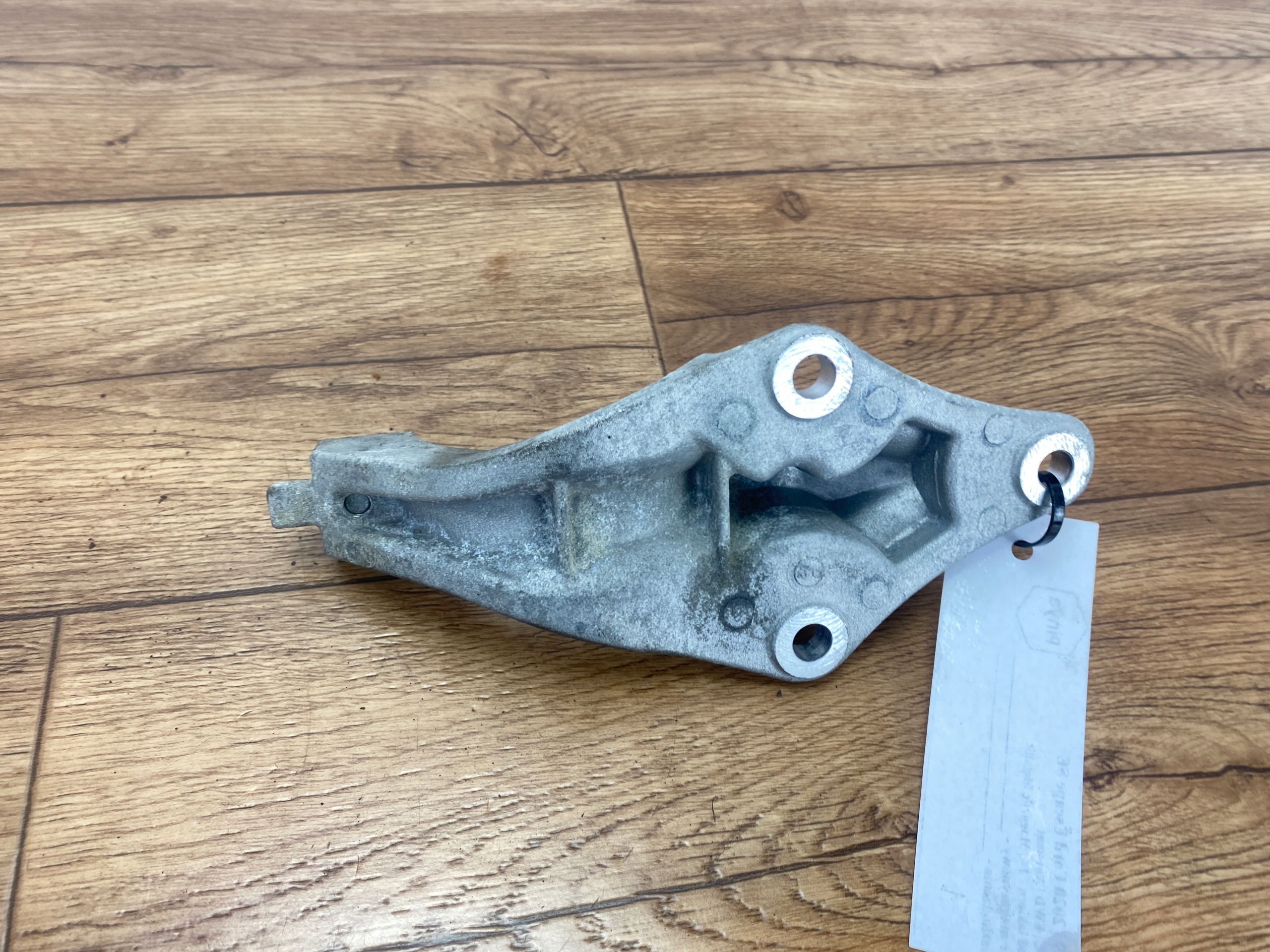 Poignée Support plaque Support Demi axe Ford Kuga MK3 Escape 2020+ USA