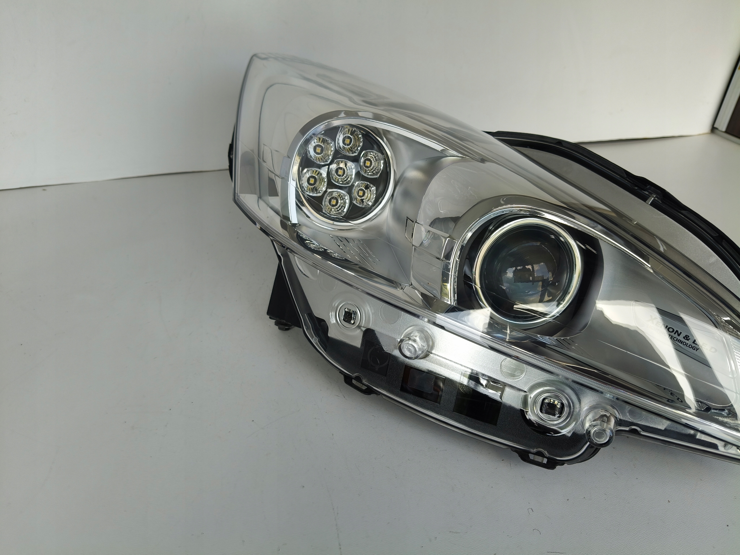 light right REFLEKTOR PEUGEOT 508 10-14 XENON LED positioning