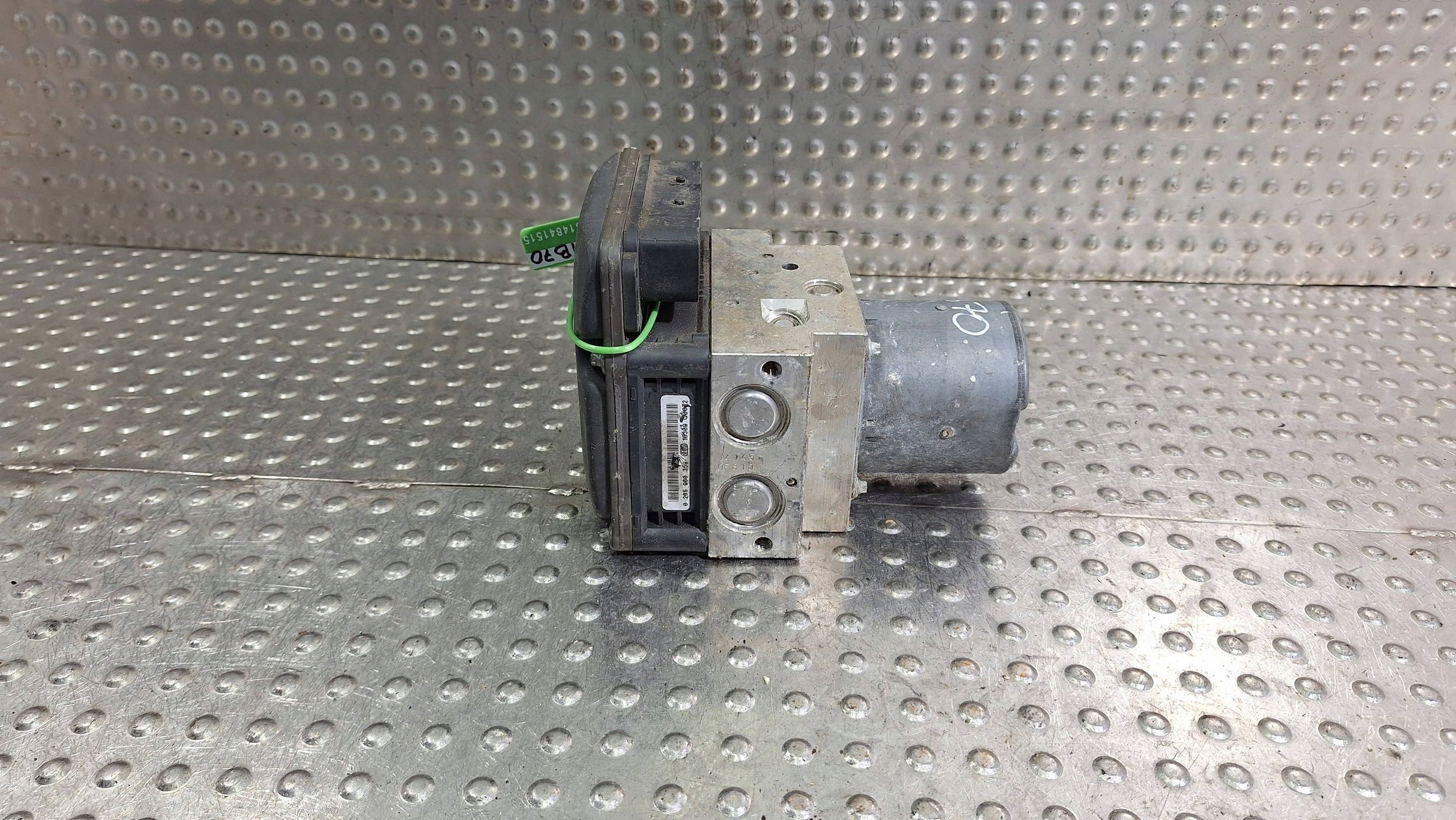 pump control unit ABS 6798284 6798286 BMW X5 E70 X6 E71