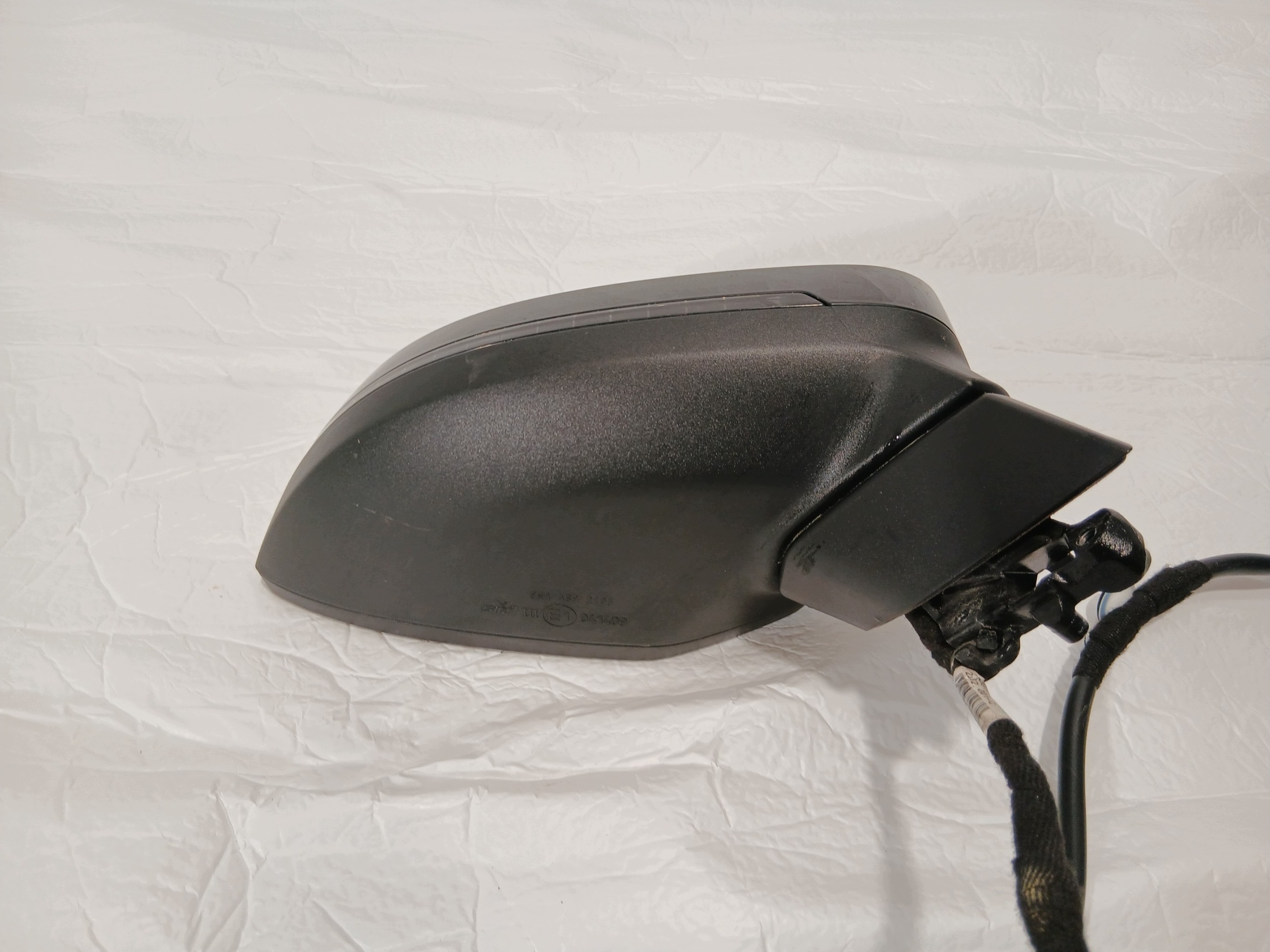 AUDI A4 B9 LIFT mirror exterior right 6 PIN LY9T