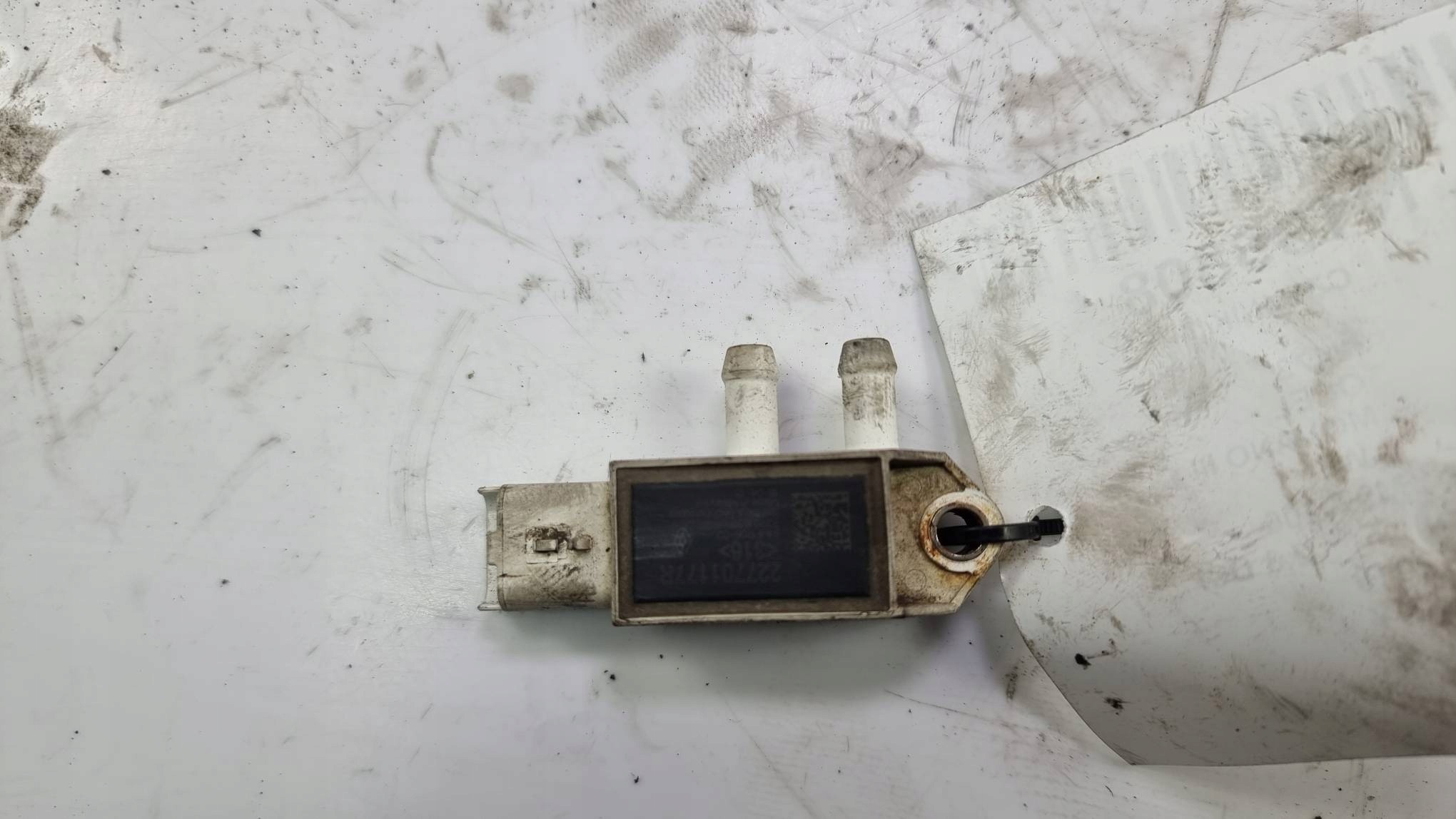 exhaust gas sensor 227701177R OPEL MOVANO III