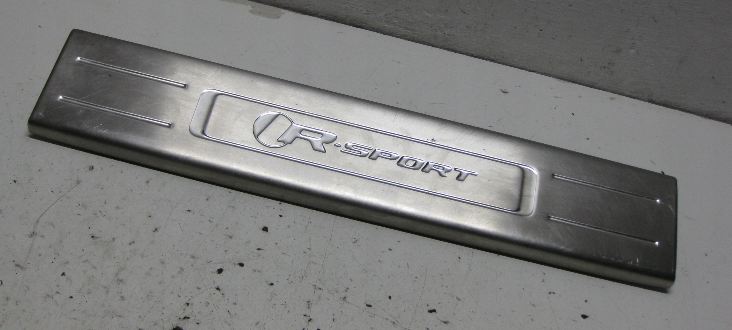 JAGUAR XJ X351 FL 16R moulding cap threshold right front AW93-13200-AE