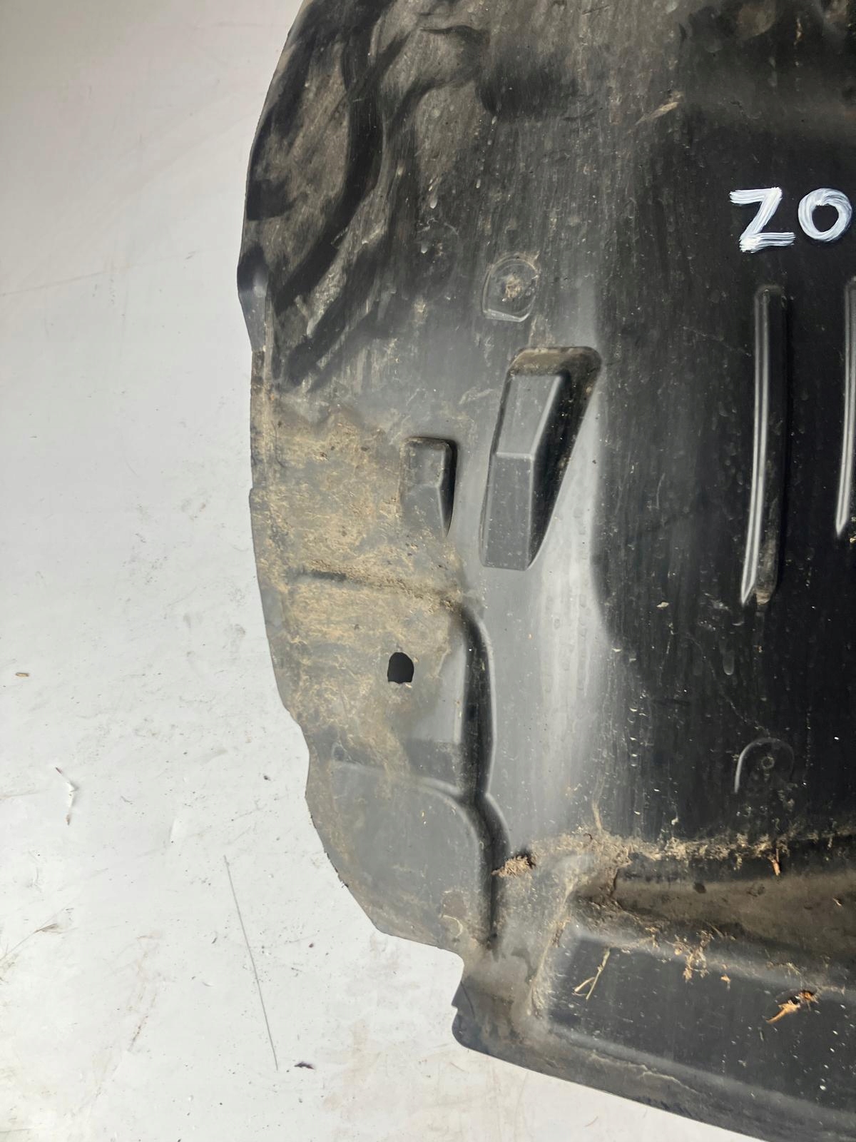mudguard left front RENAULT ZOE II LIFT rear part
