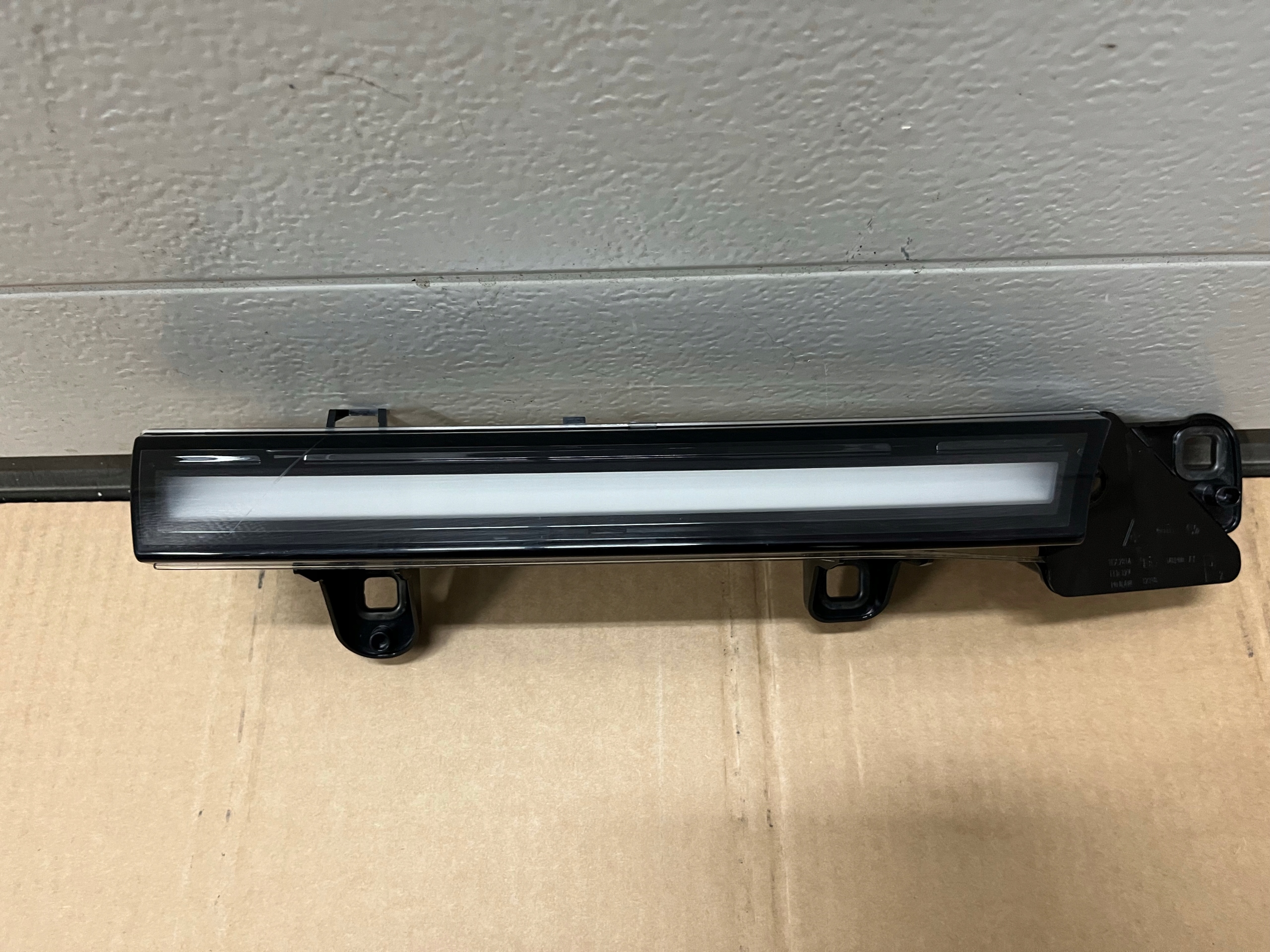 led vw ID BUZZ решетка радиатора правый бампер