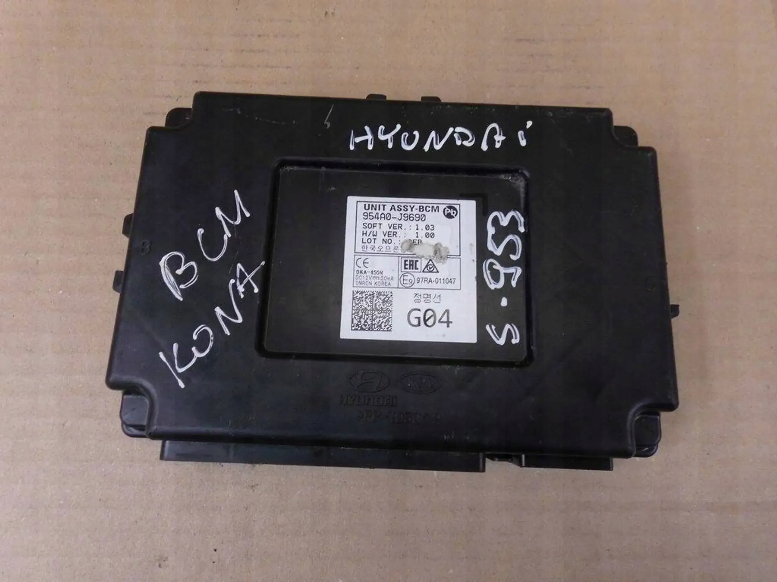 Hyundai Kona module control unit BSM BSI 954A0J9690