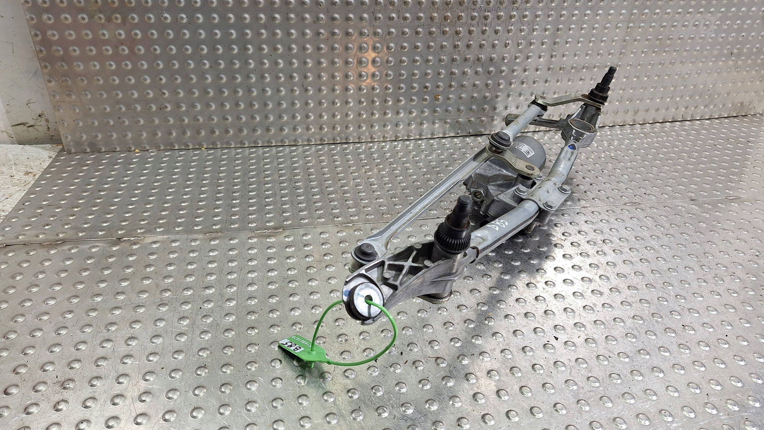 Gestänge Motor Wischer vorne 6978263 BMW 3 E90 E91 E92 E93 EUROPA