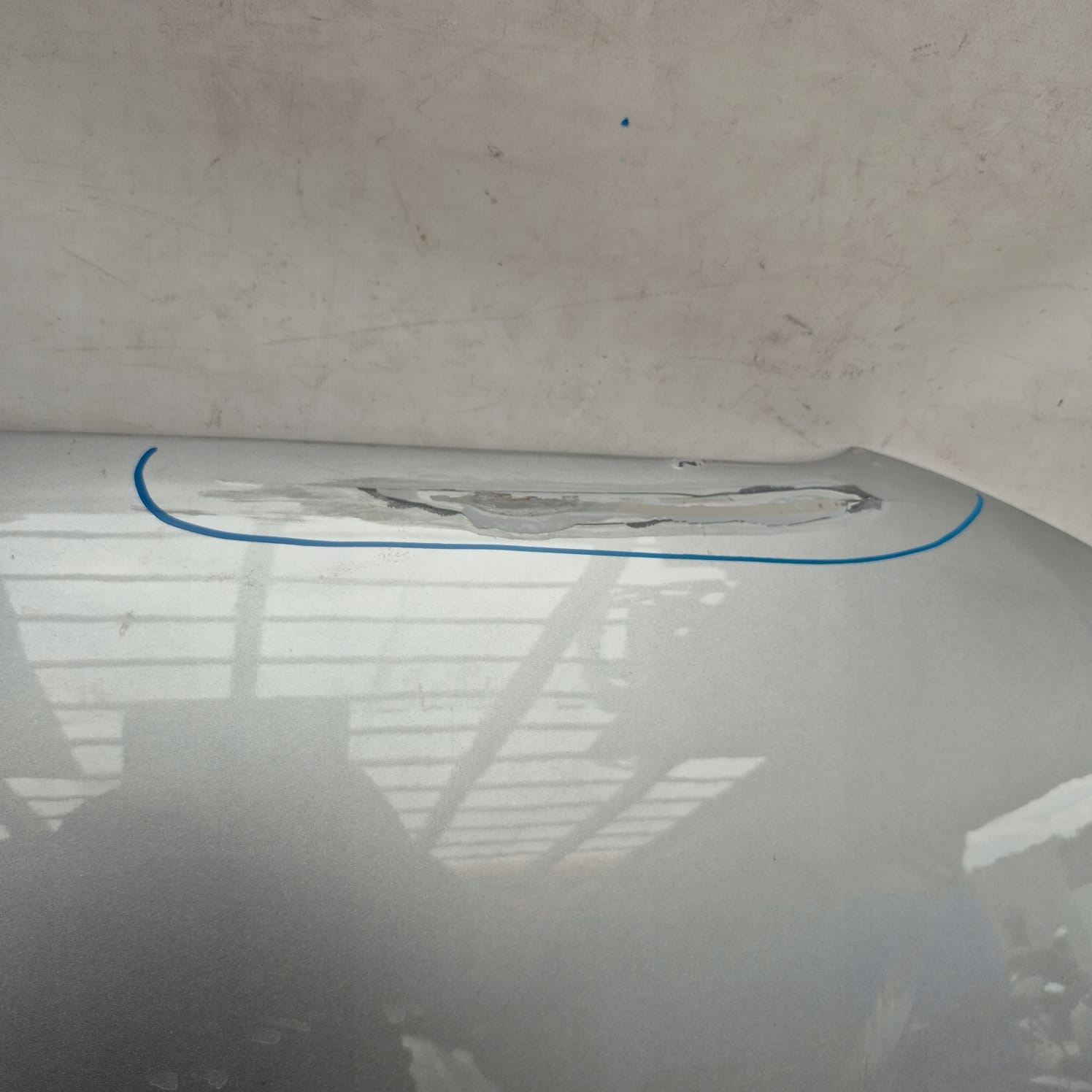 AUDI A4 B8 8K LIFT 11-15 bonnet