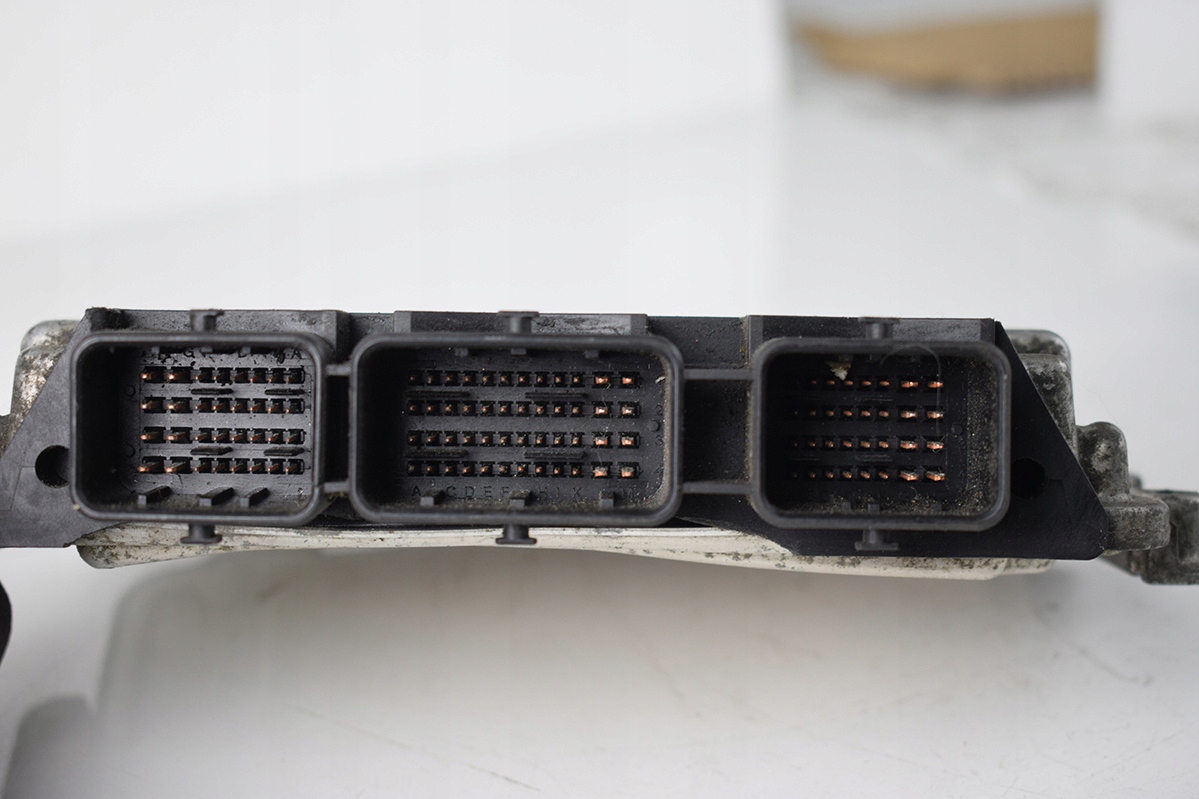 computer control unit PEUGEOT 0281013868