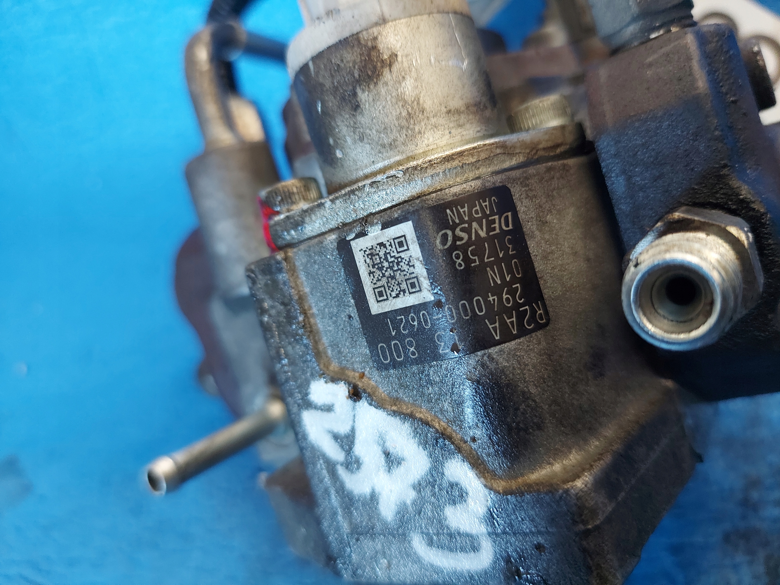 injection pump MAZDA CX7 2.2TD 2940000621