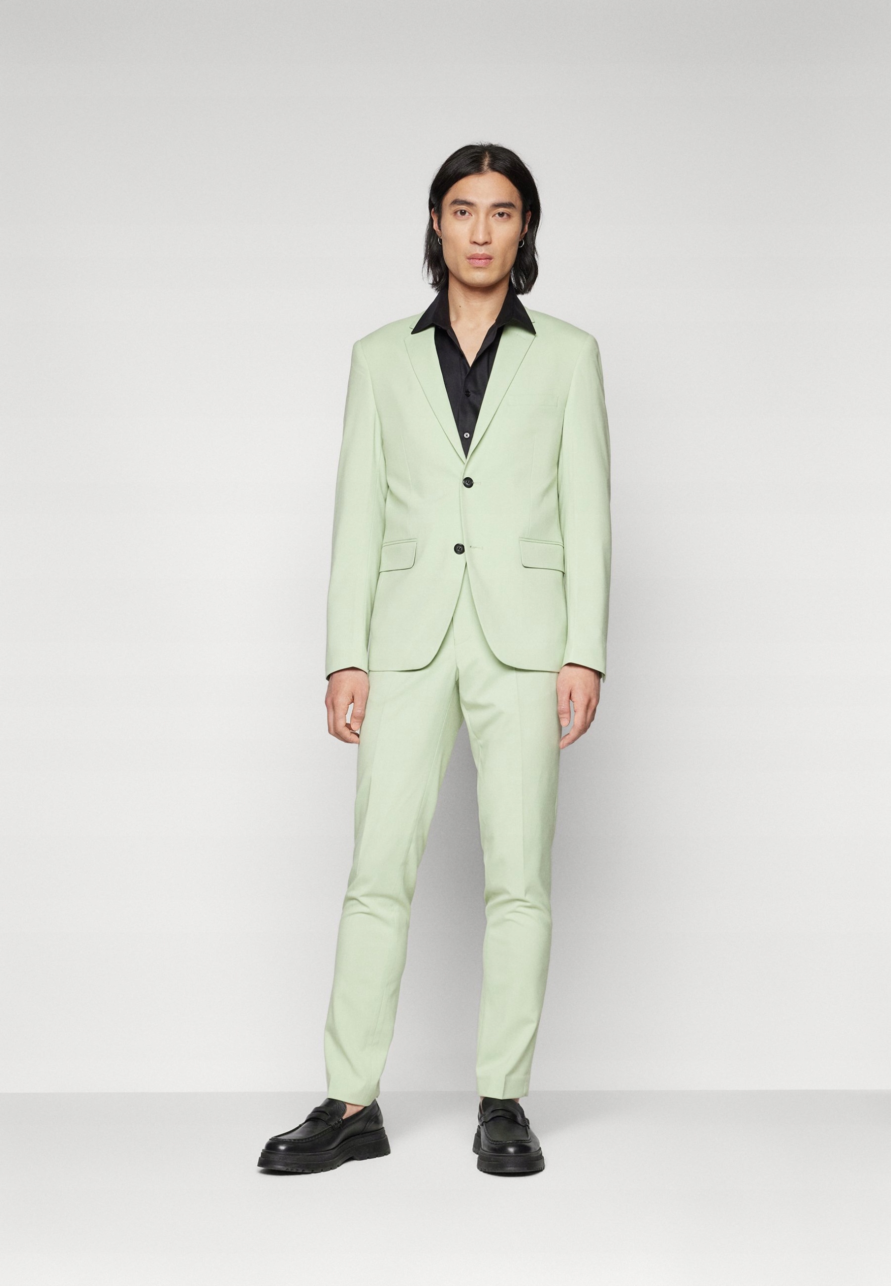 Zelený pastelový slim oblek Lindbergh 54