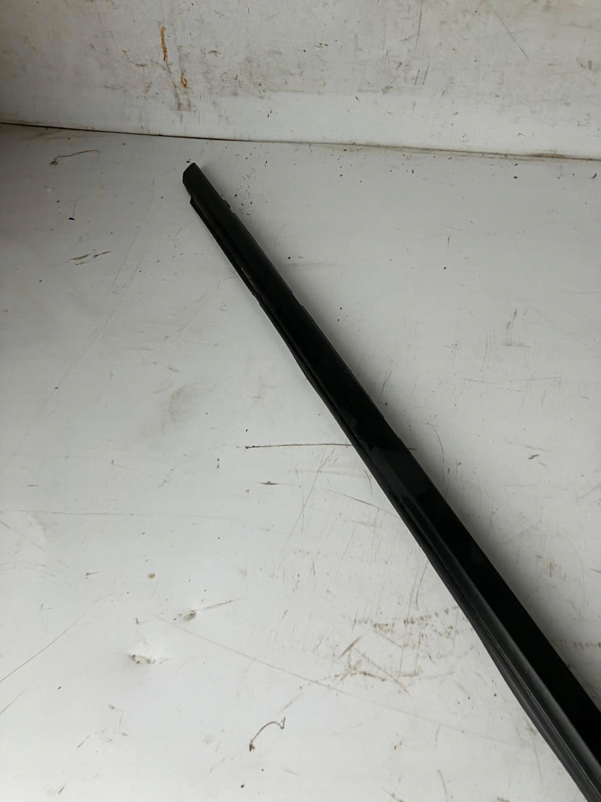 moulding dust door right front PEUGEOT 308 T9